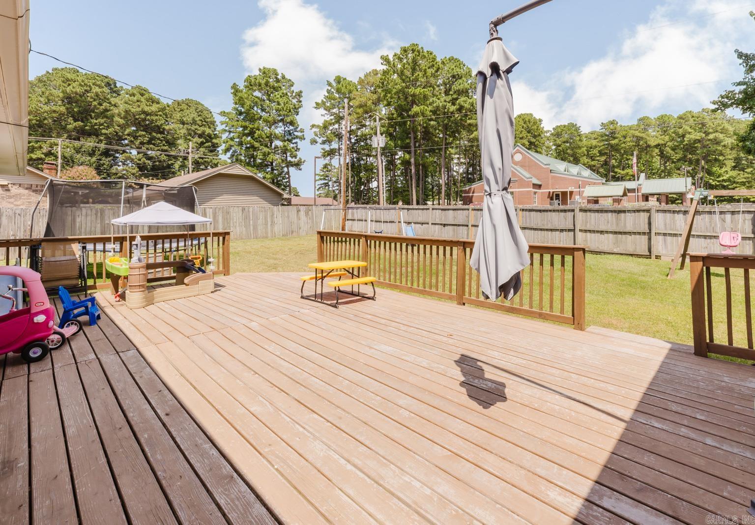 WOODLAND ACRES - Residential