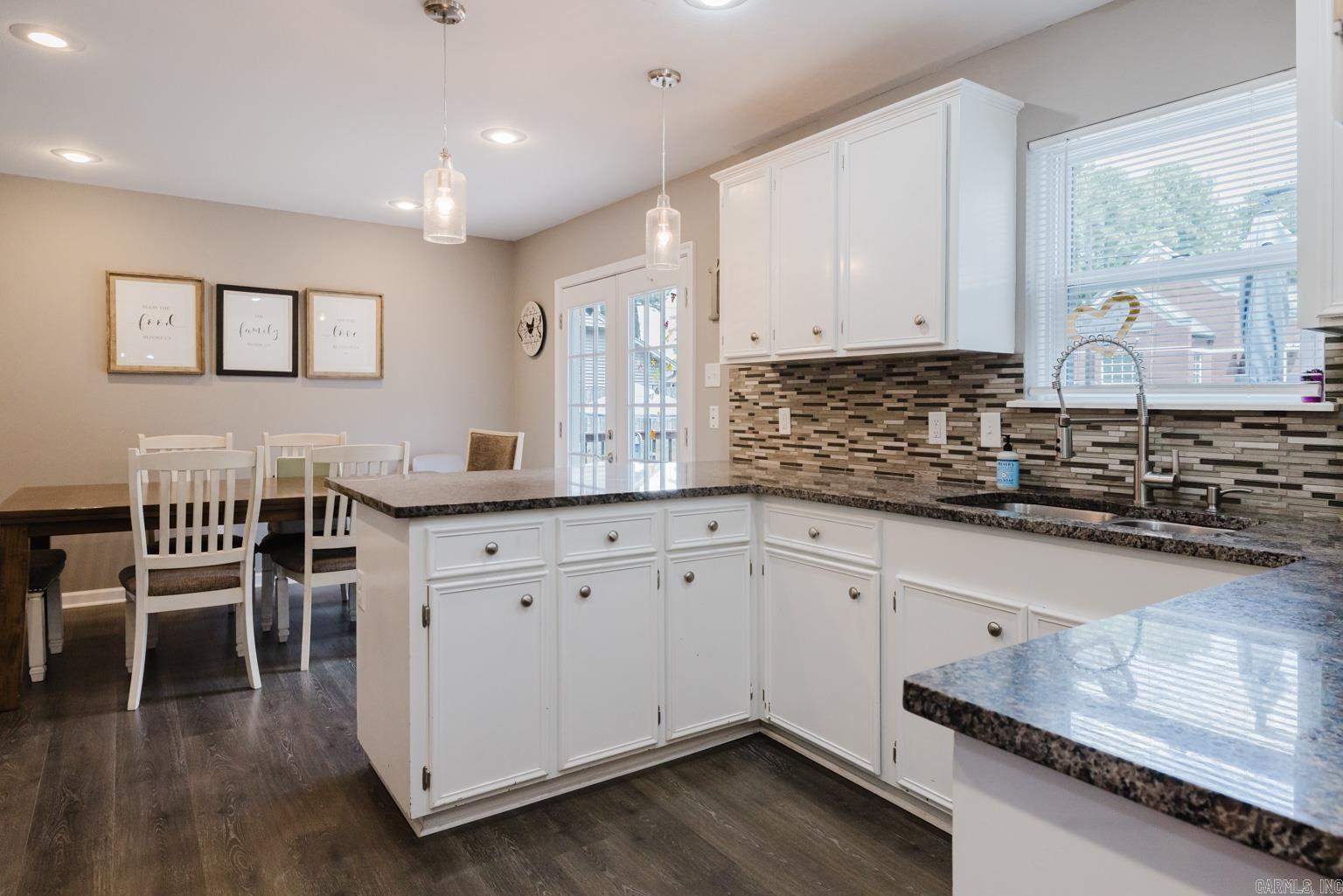 WOODLAND ACRES - Residential