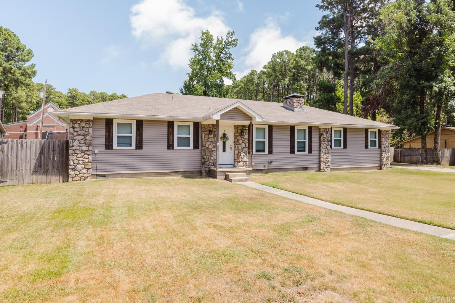 WOODLAND ACRES - Residential