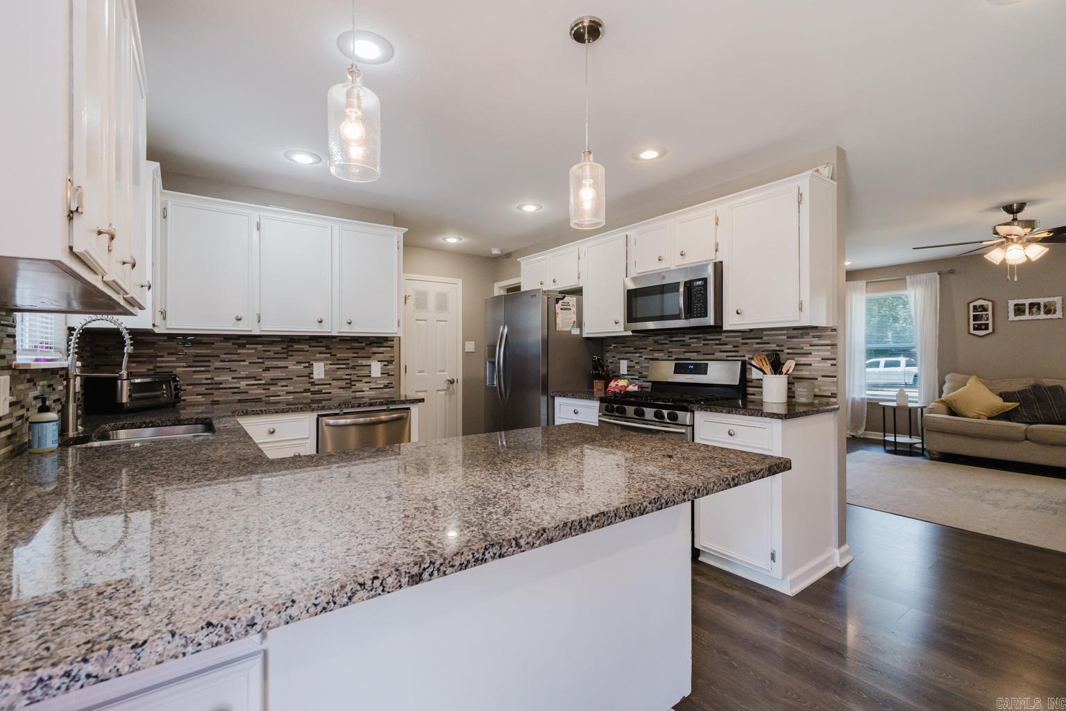 WOODLAND ACRES - Residential