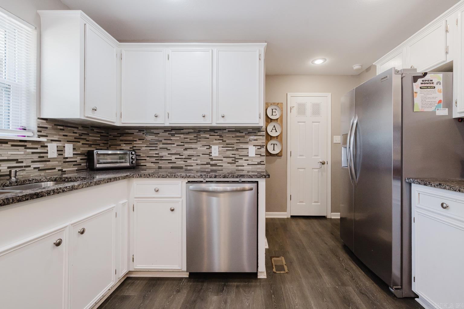 WOODLAND ACRES - Residential