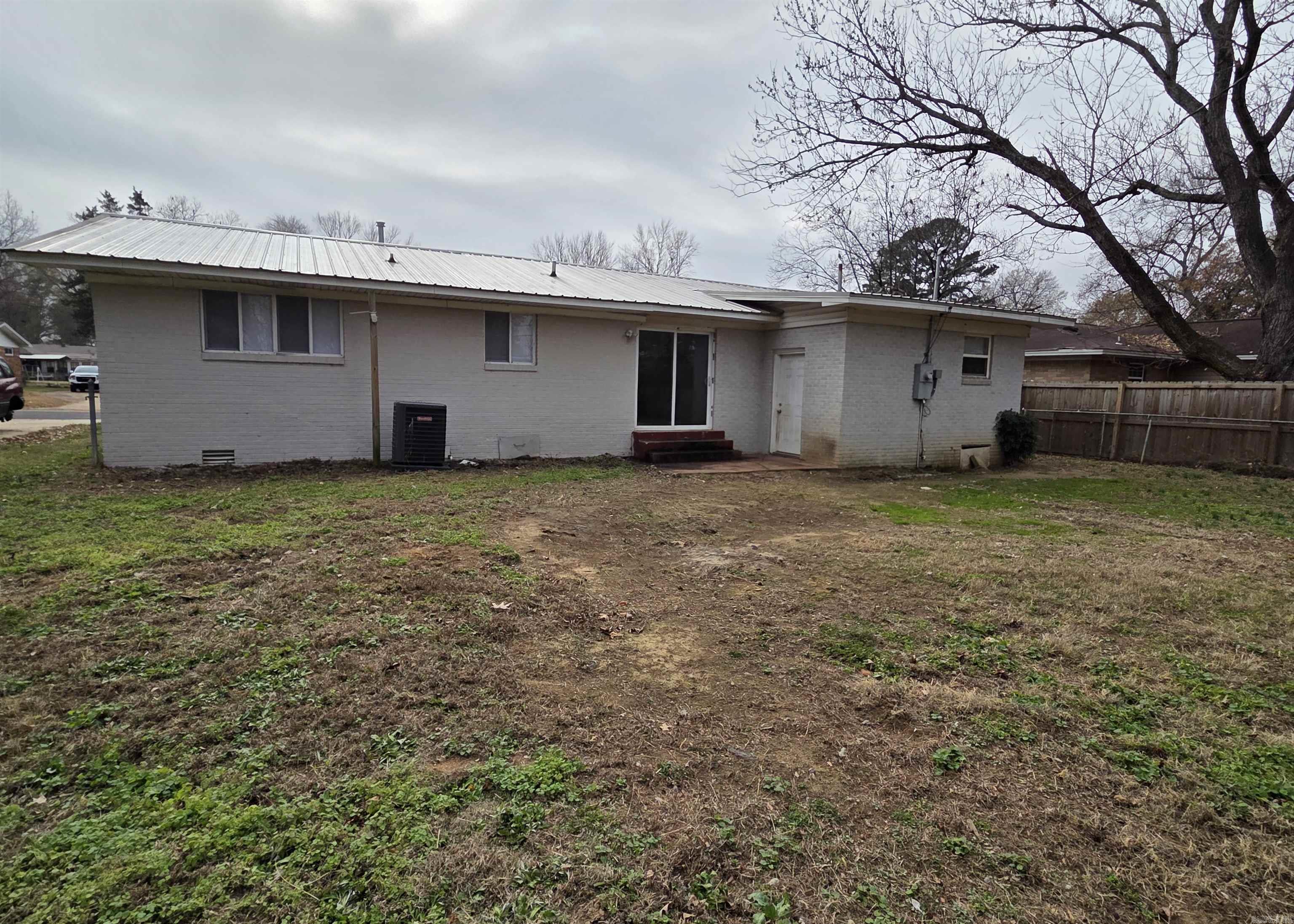 CLOVERDALE ADD (SEARCY) - Residential