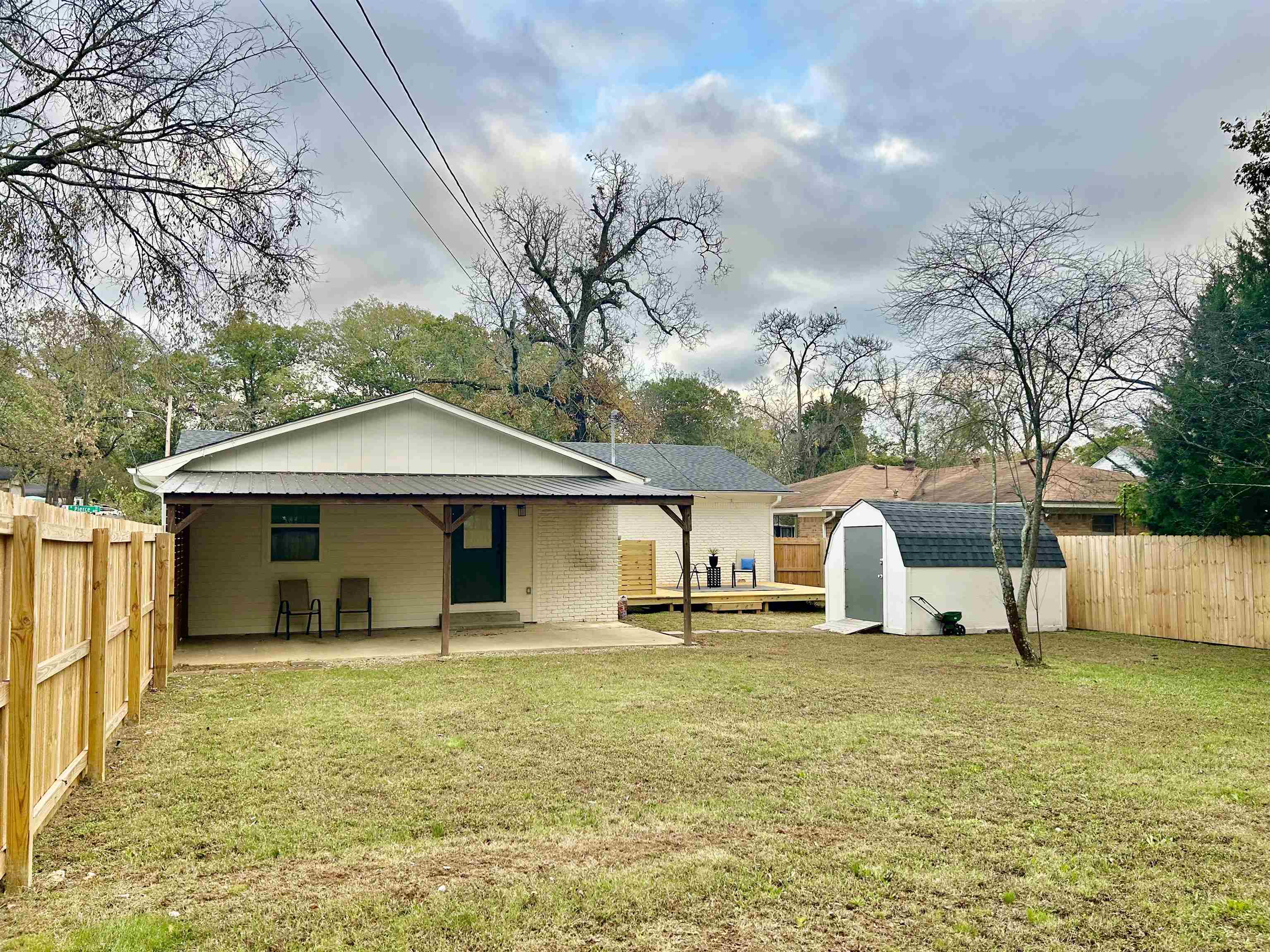 Lincoln Park - Residential