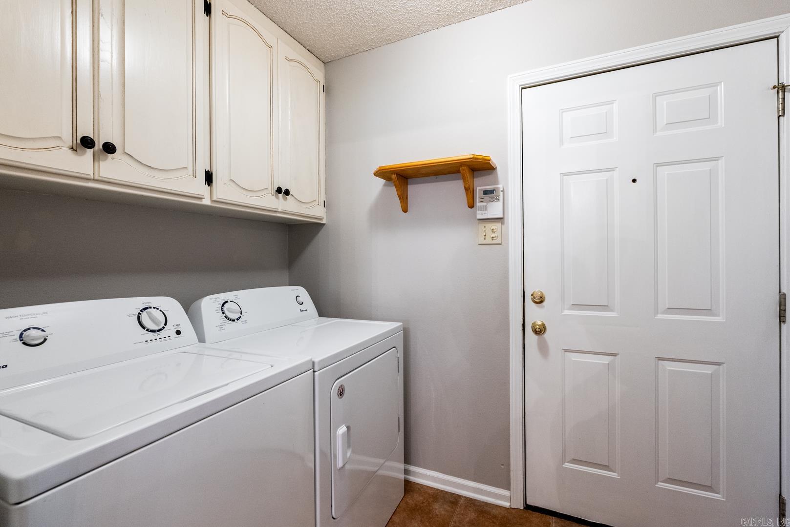 ROLLING BROOK - Residential