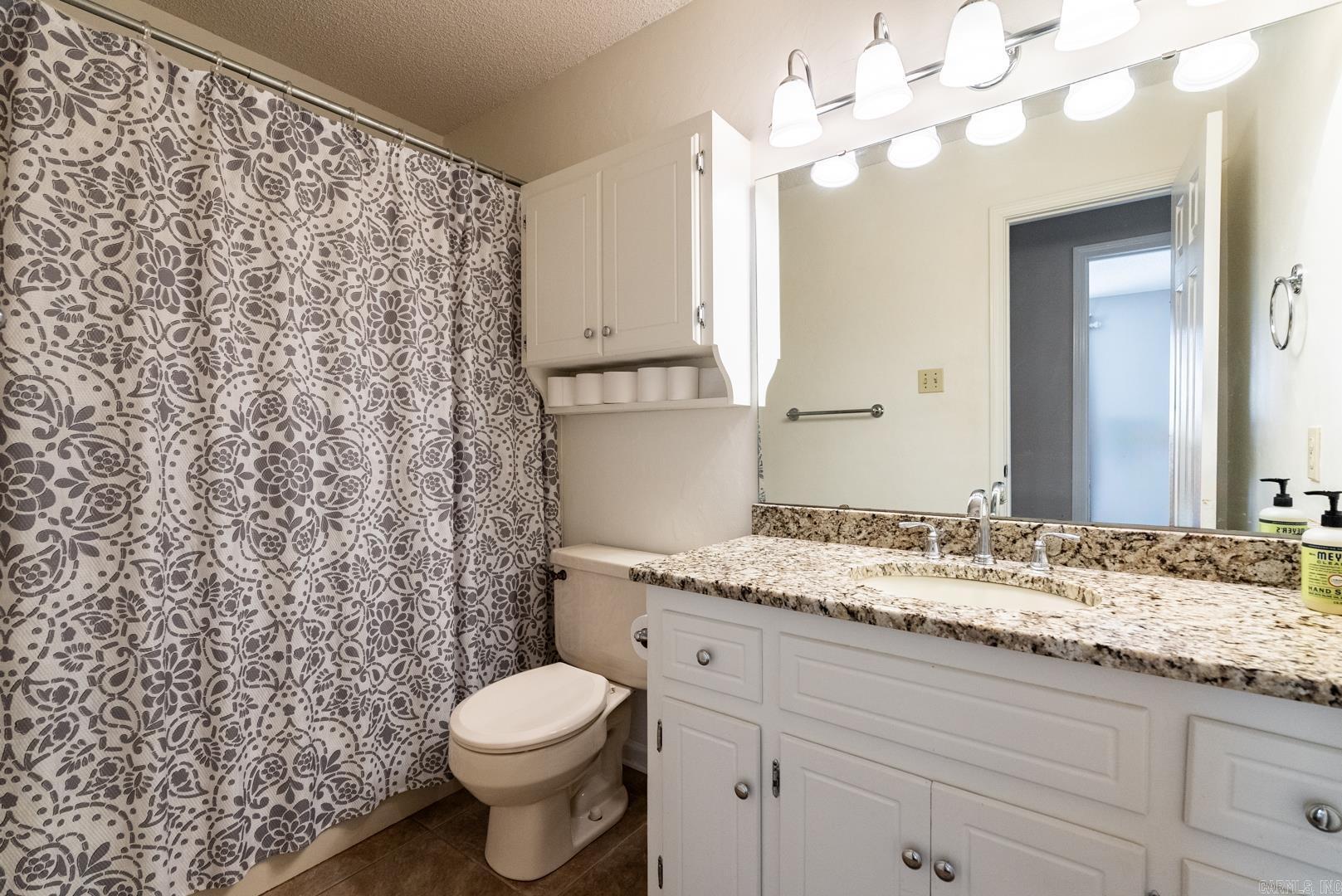 ROLLING BROOK - Residential