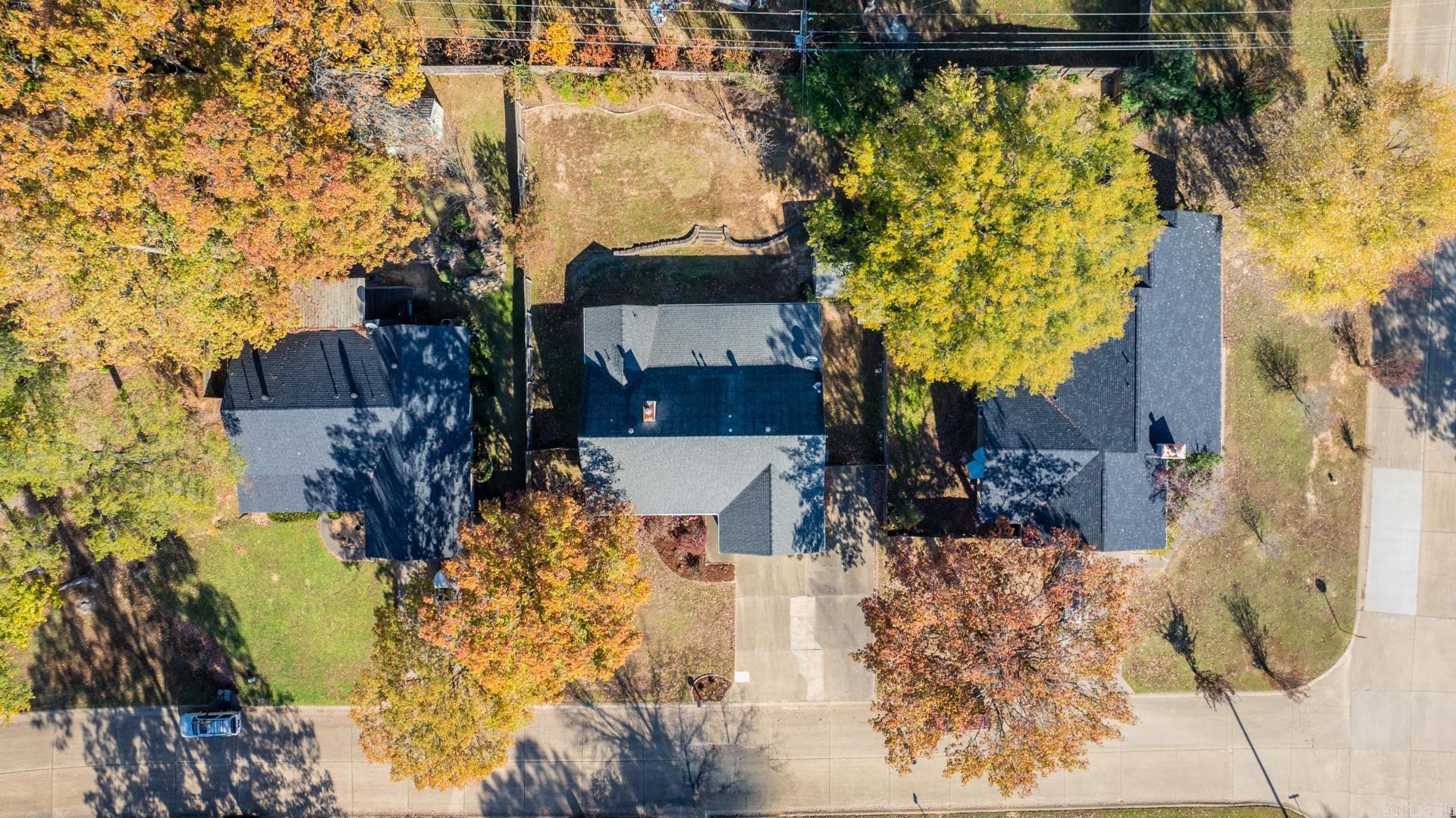 ROLLING BROOK - Residential