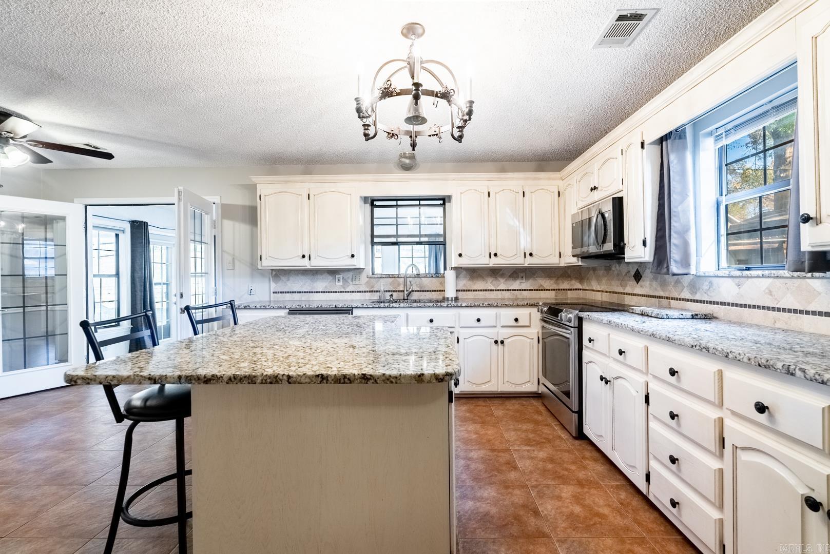 ROLLING BROOK - Residential