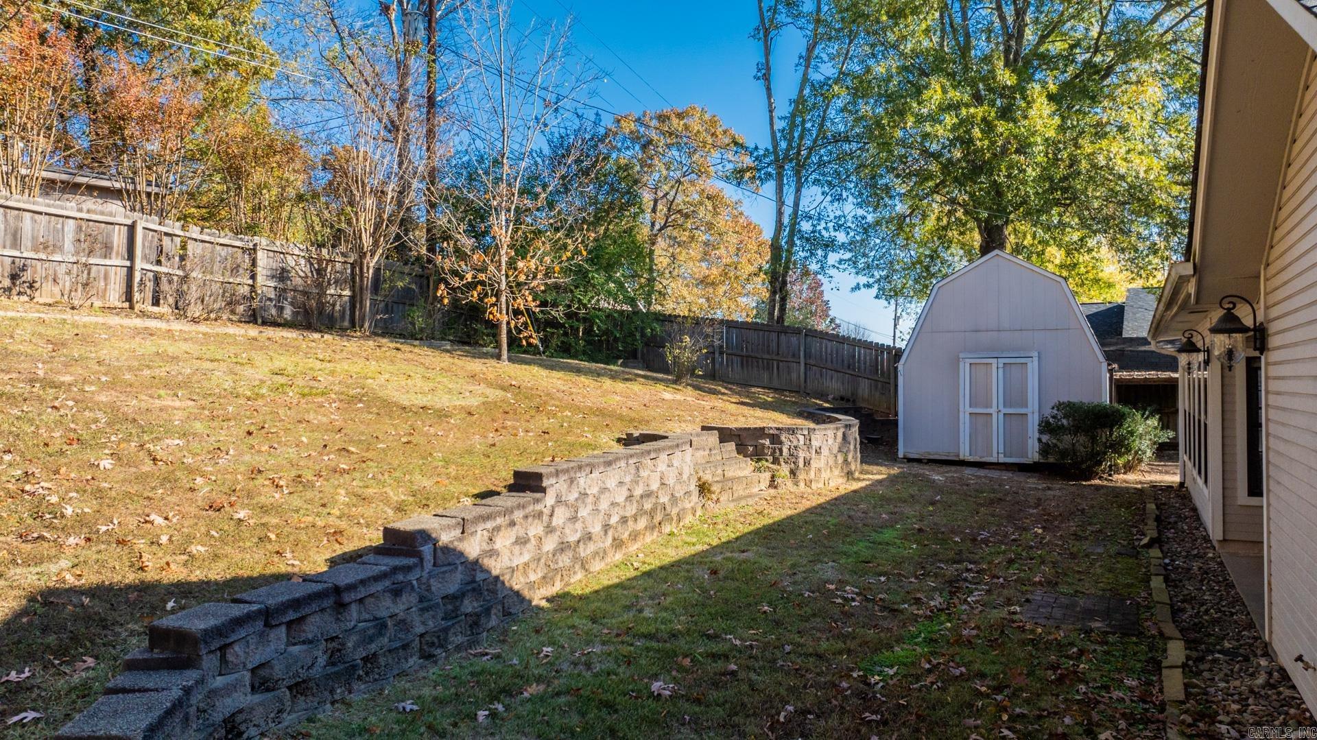 ROLLING BROOK - Residential