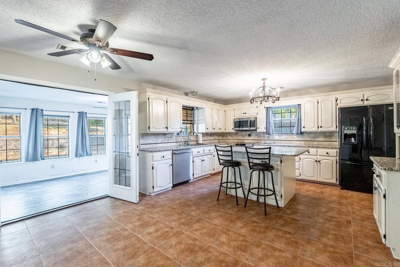 ROLLING BROOK - Residential