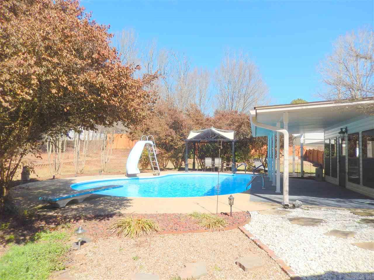 OAK FOREST - Residential