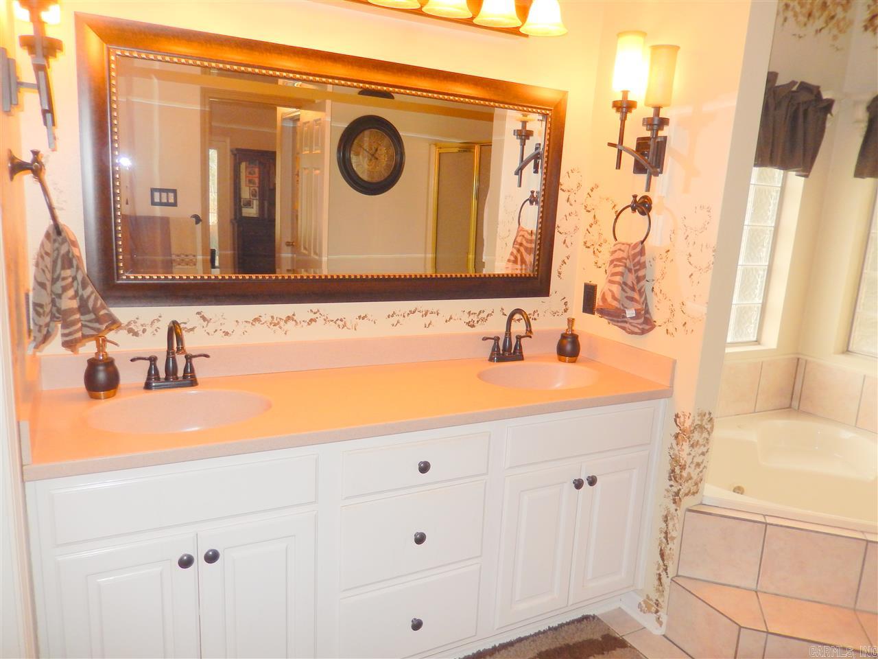 OAK FOREST - Residential