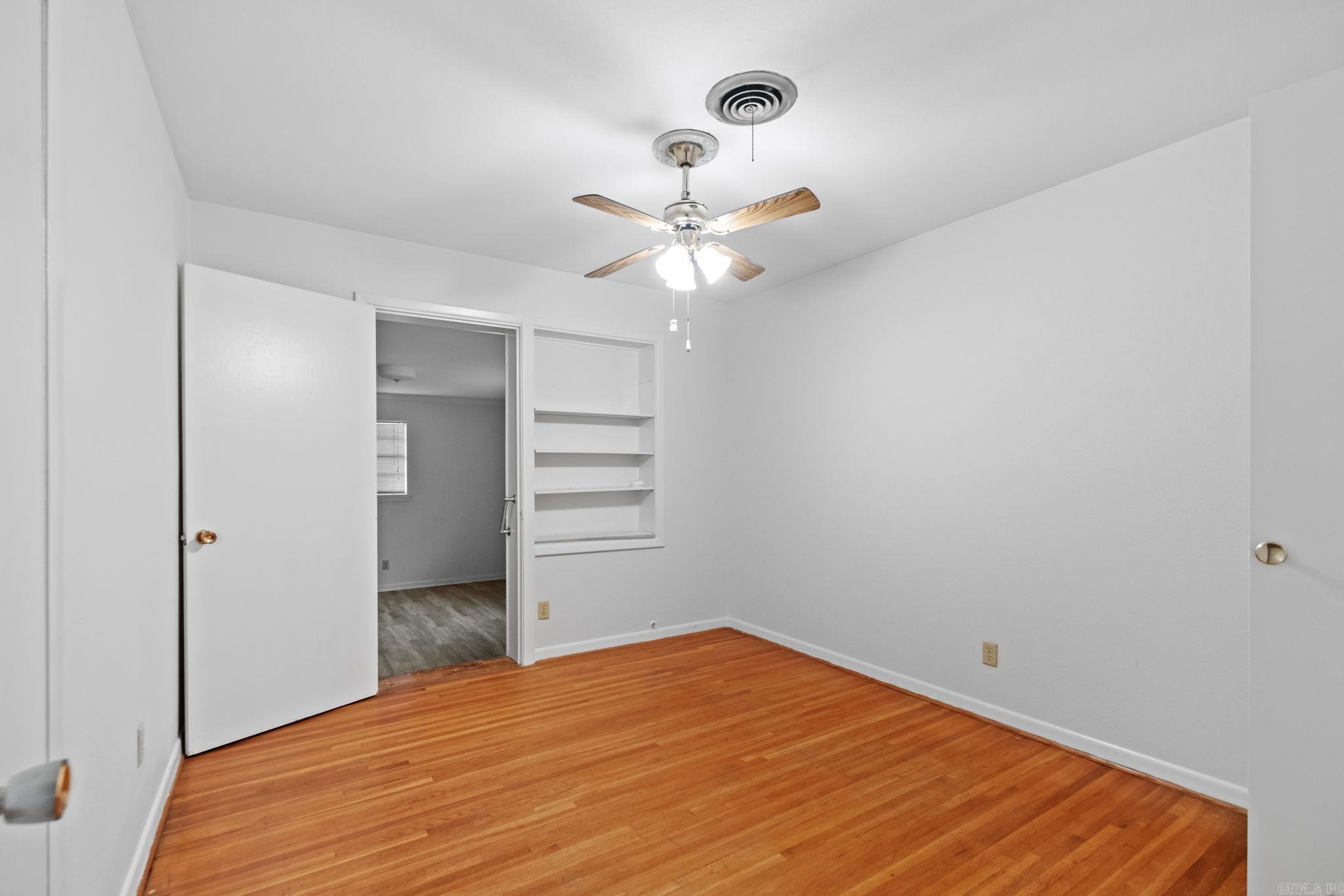 Farmeres 3rd - Residential