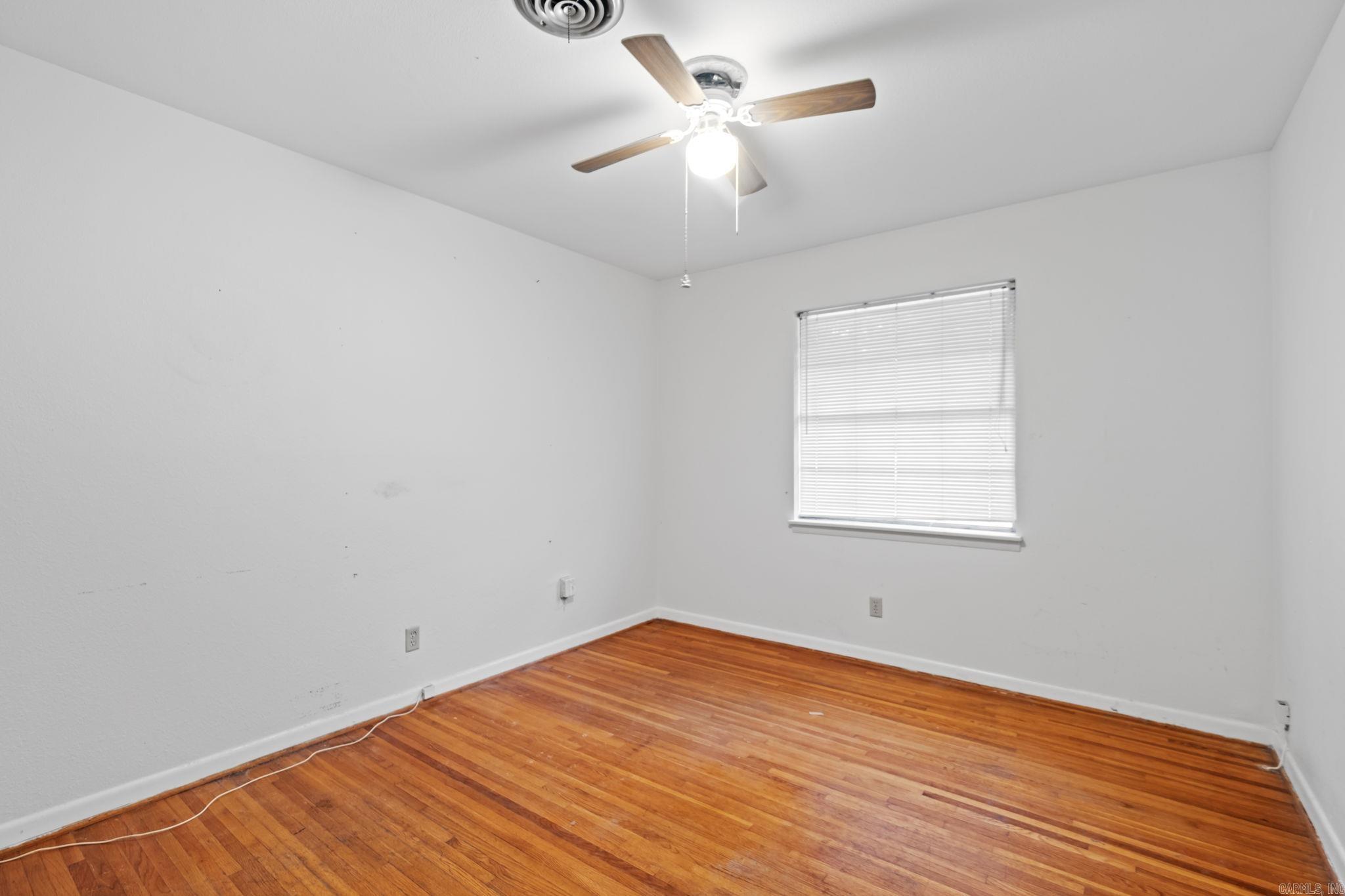 Farmeres 3rd - Residential