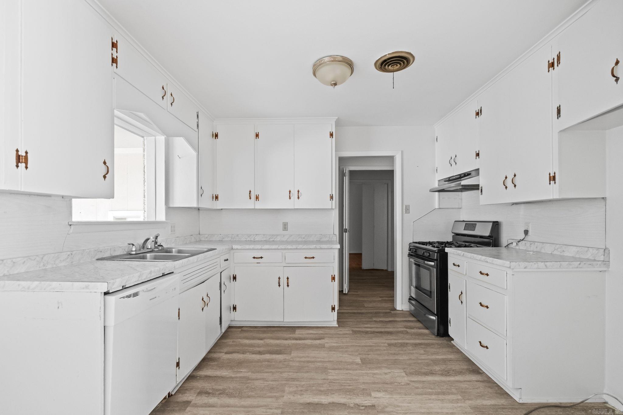 Farmeres 3rd - Residential