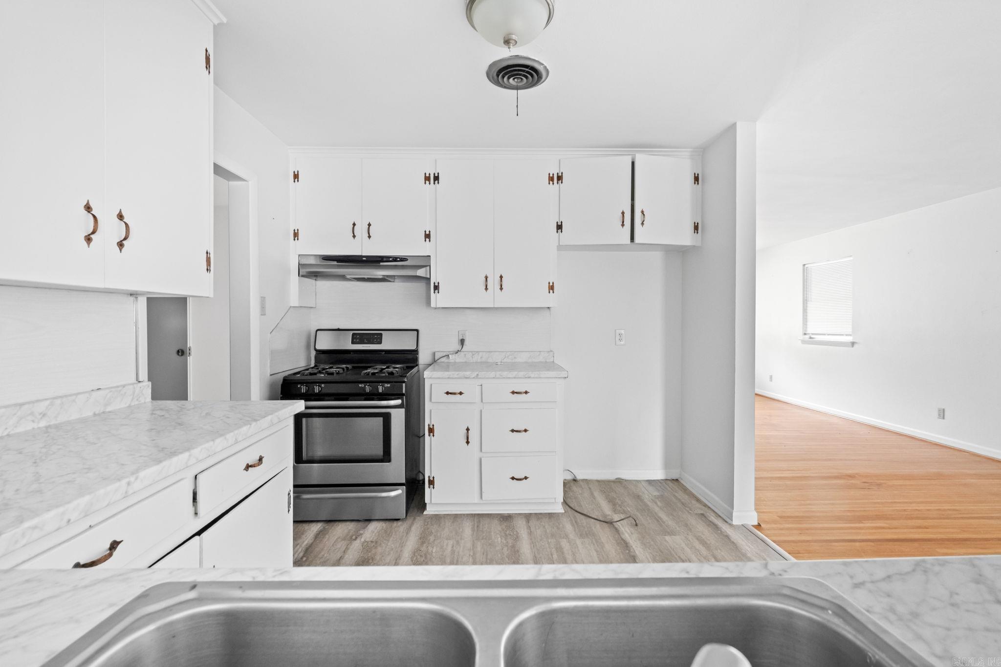 Farmeres 3rd - Residential