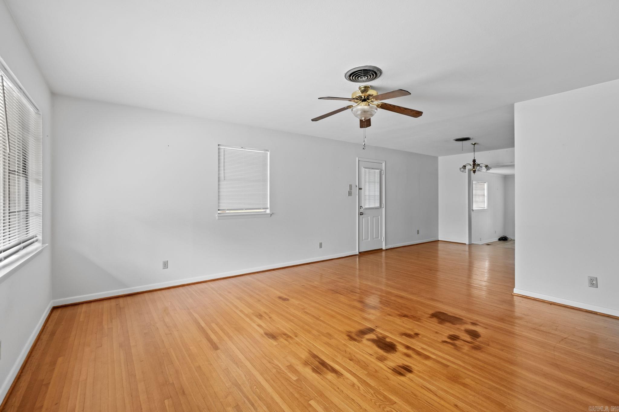 Farmeres 3rd - Residential