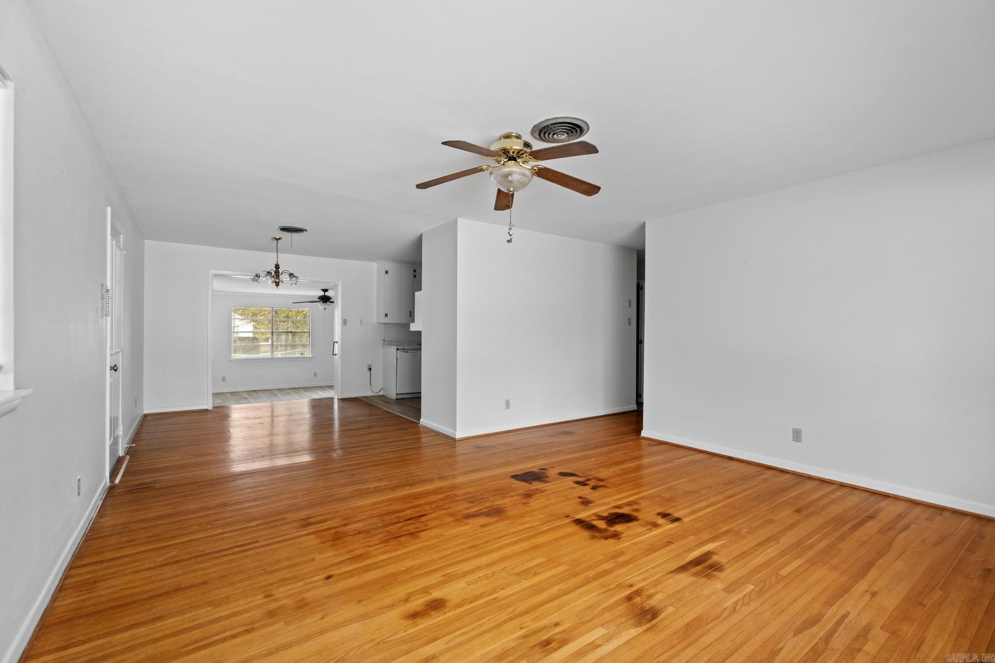 Farmeres 3rd - Residential