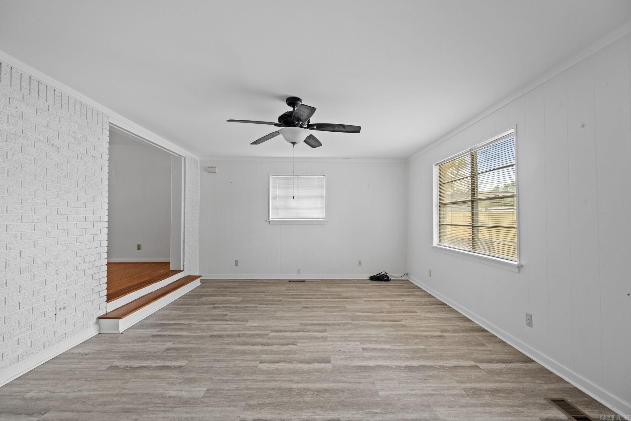 Farmeres 3rd - Residential