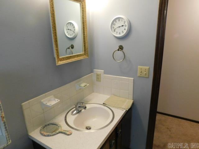 MEADOW LARK - Residential