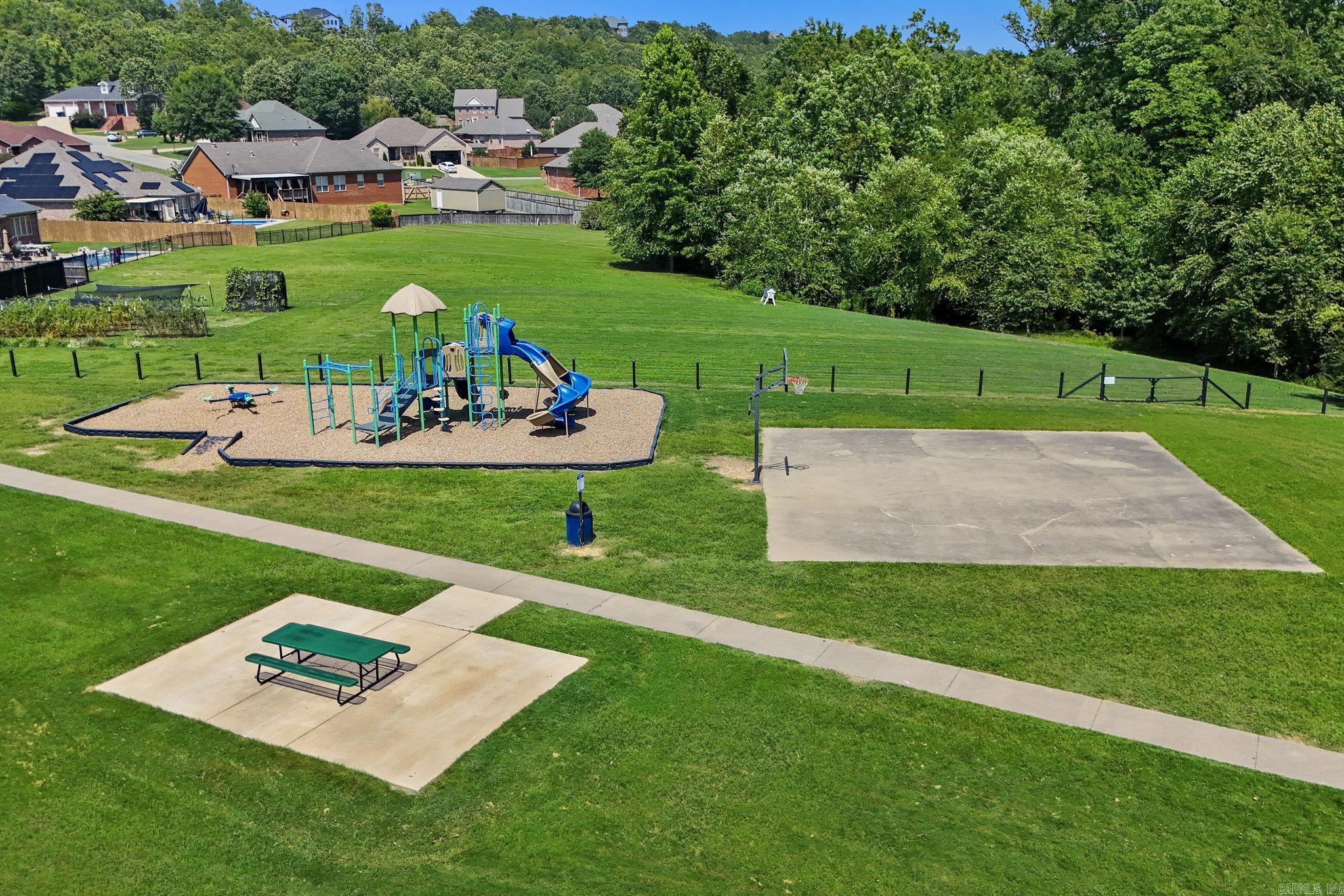 MAGNESS CREEK SUBDIVISION - Residential