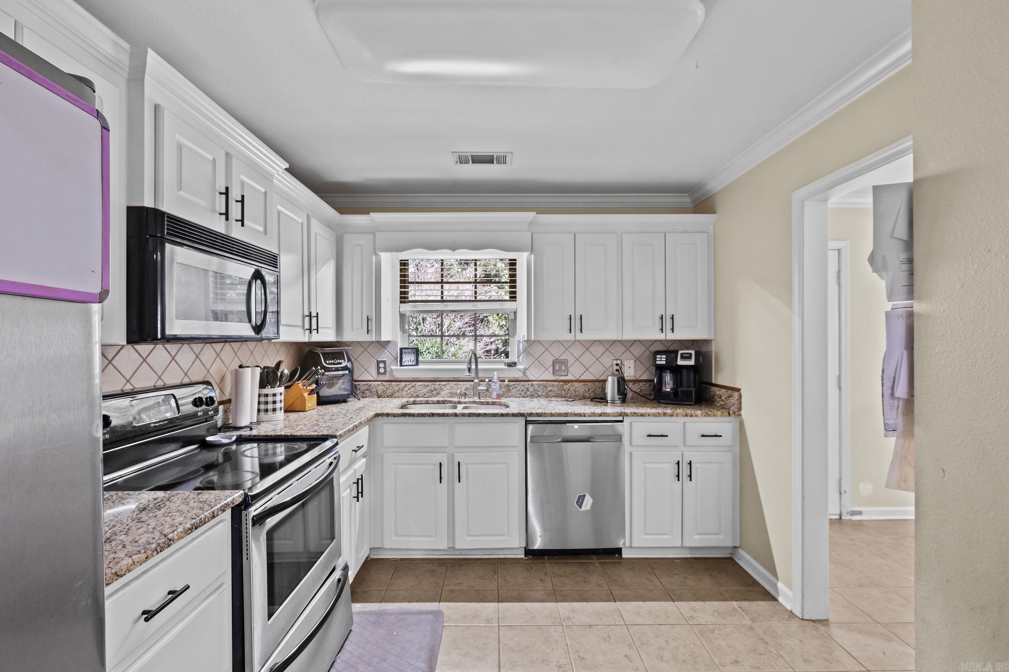 MAGNESS CREEK SUBDIVISION - Residential