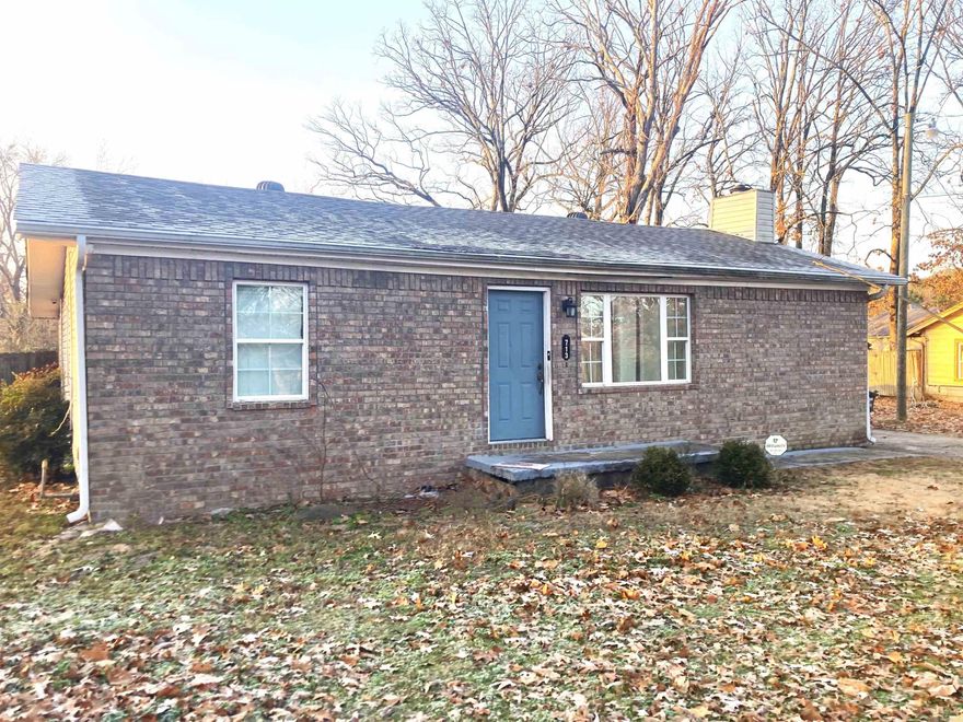 Investment property. The property is tenant-occupied and needs 36-hour notice to view the property. Property sold as is where is. The tenant is currently paying $925.00 per month. Contact the listing agent to schedule a showing of the property.