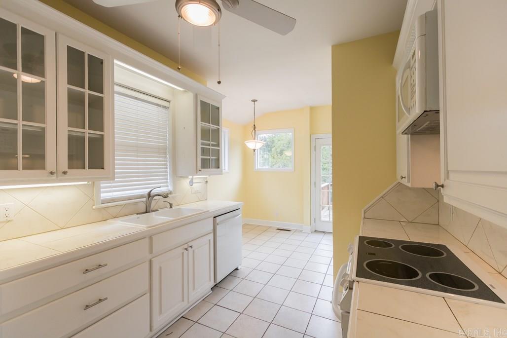 Hill Crest - Residential Lease