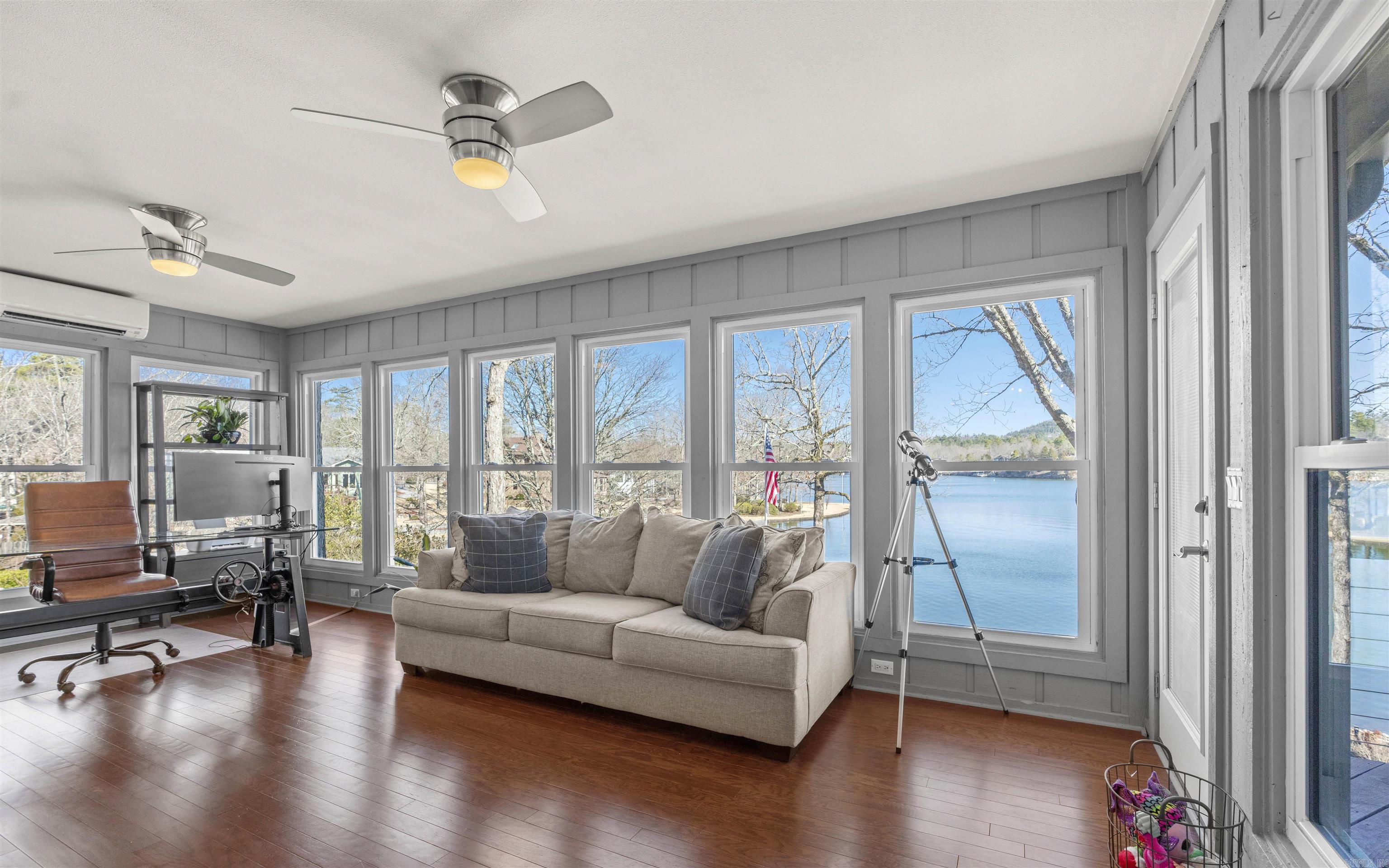 Sorpresa - Residential