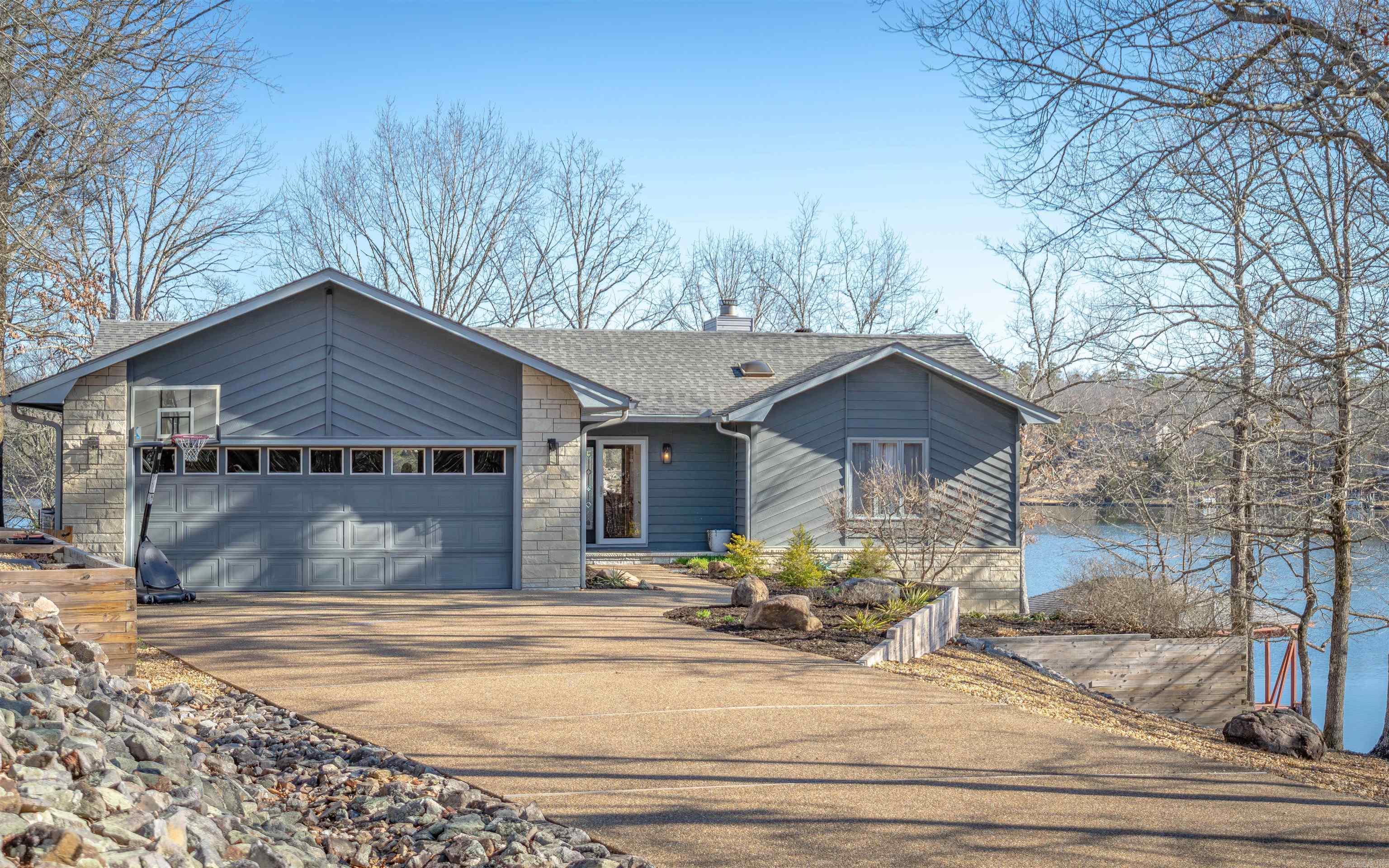 Sorpresa - Residential