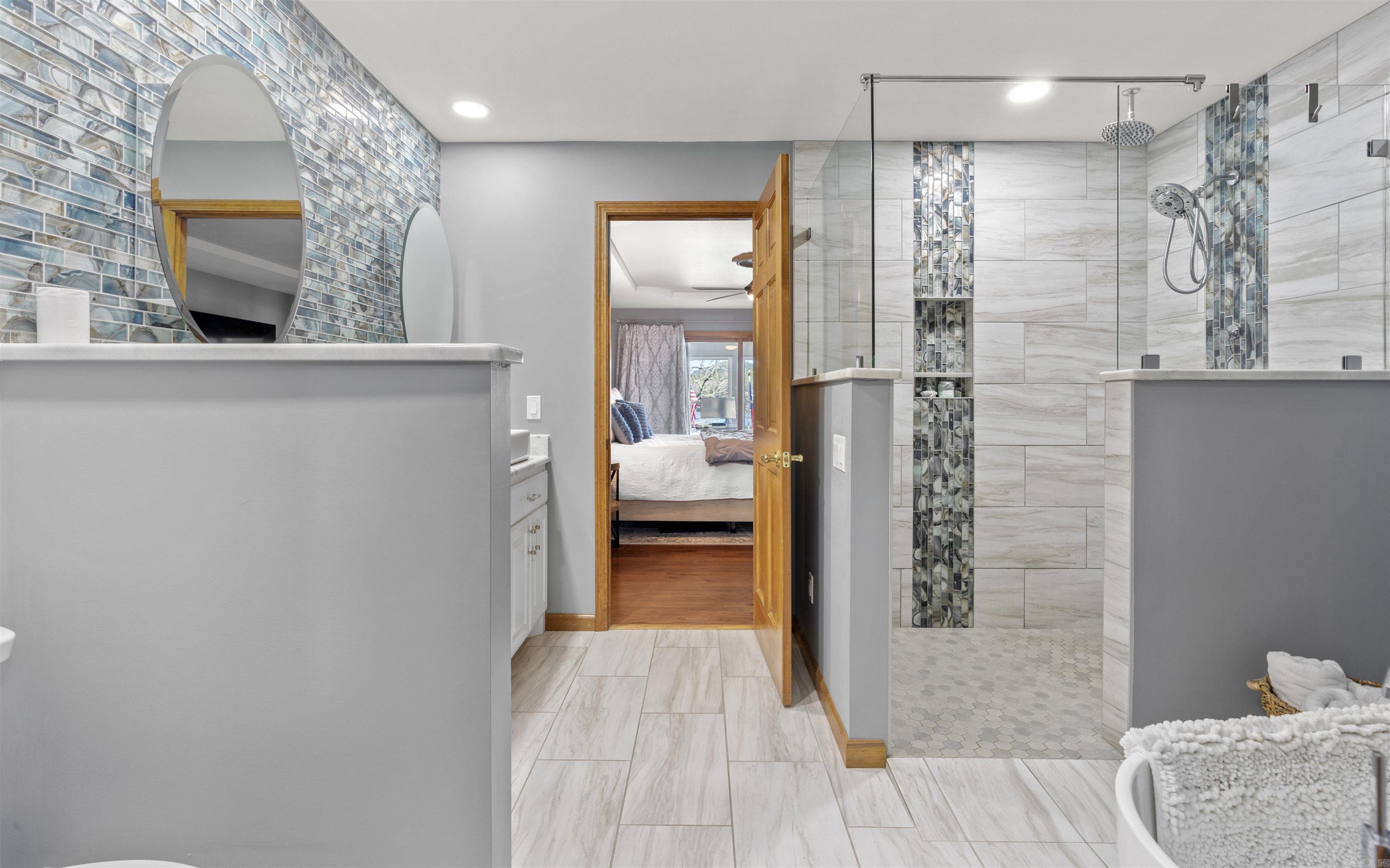 Sorpresa - Residential