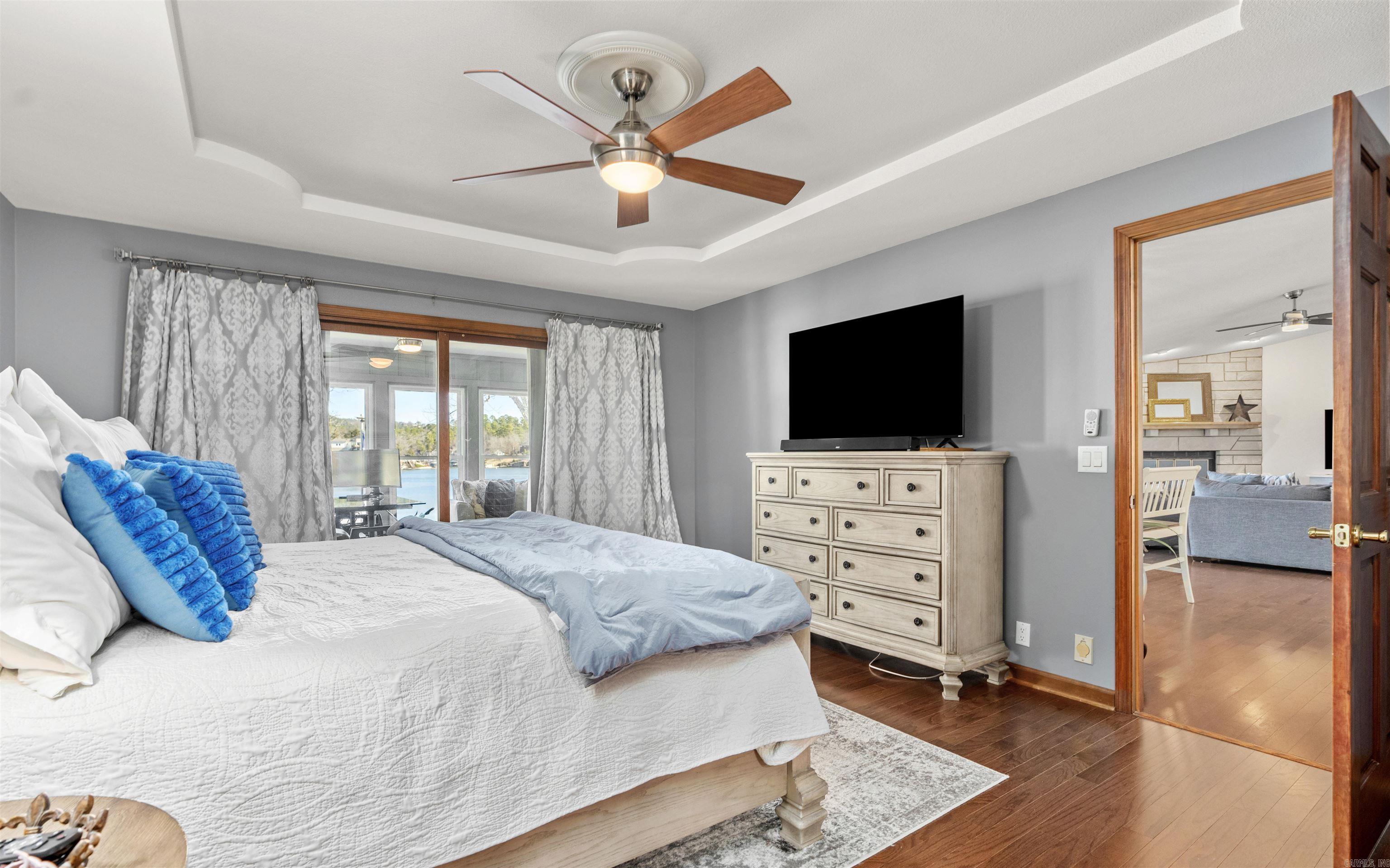 Sorpresa - Residential