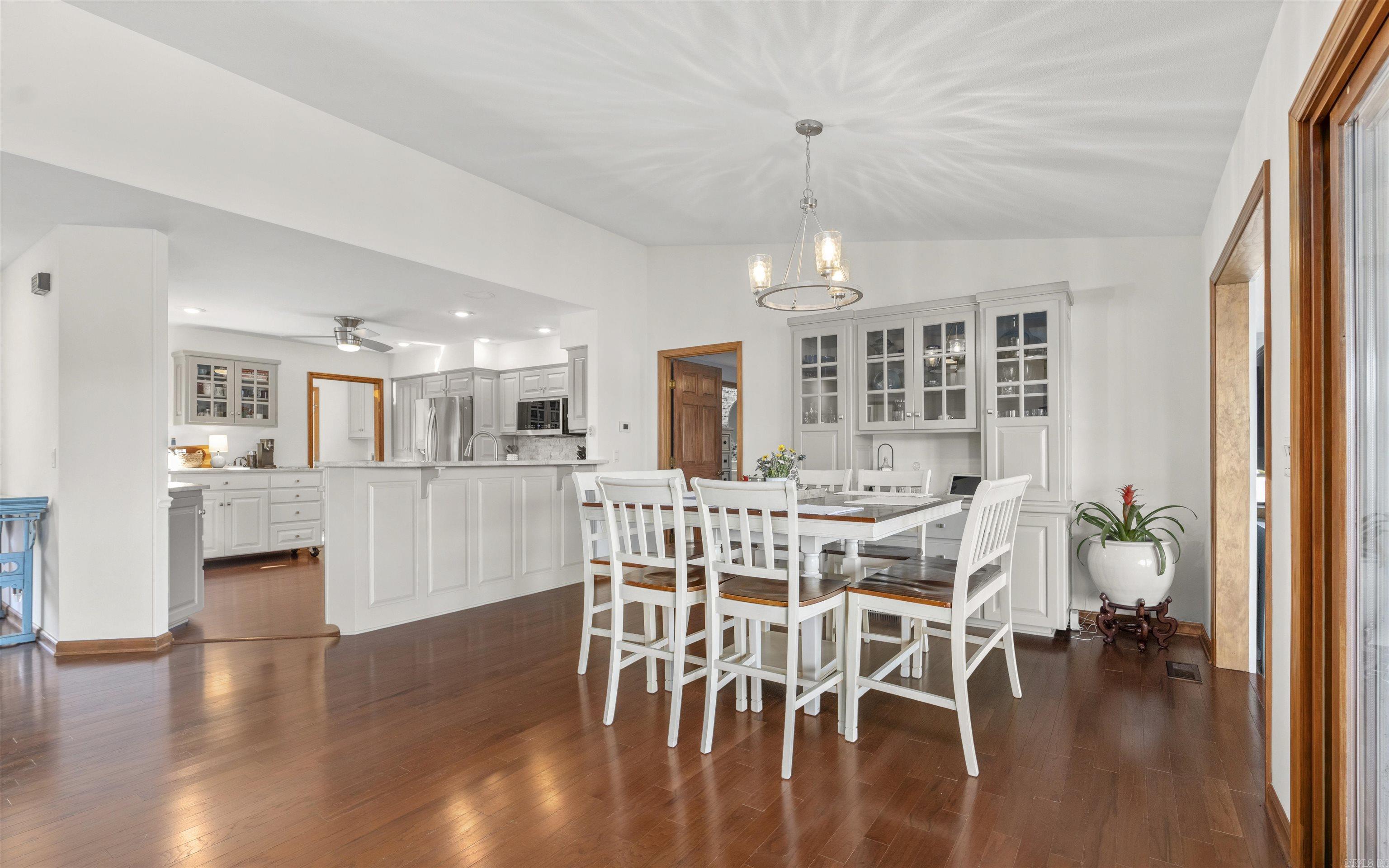 Sorpresa - Residential