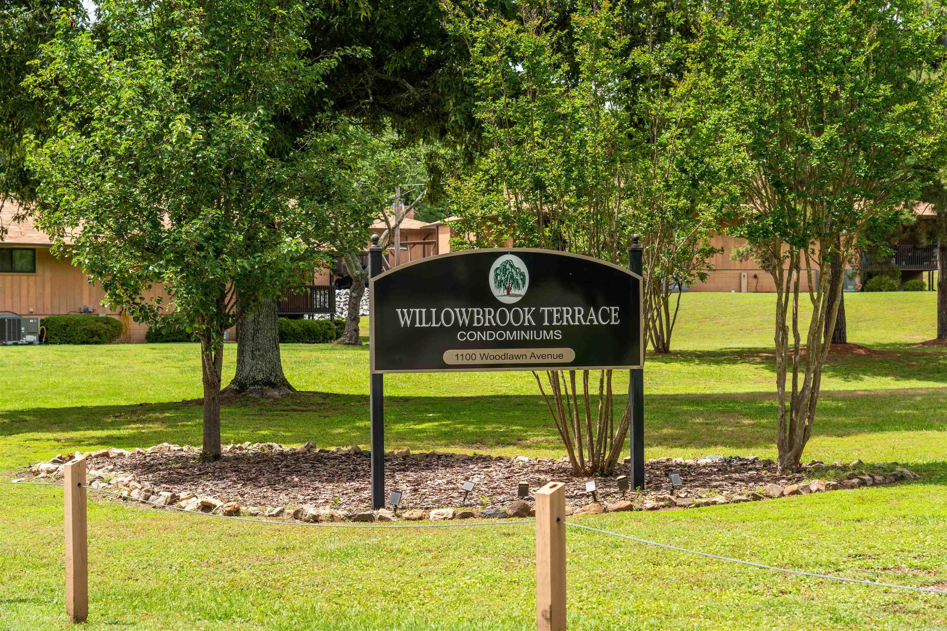 WILLOWBROOK TERRACE HPR - Residential