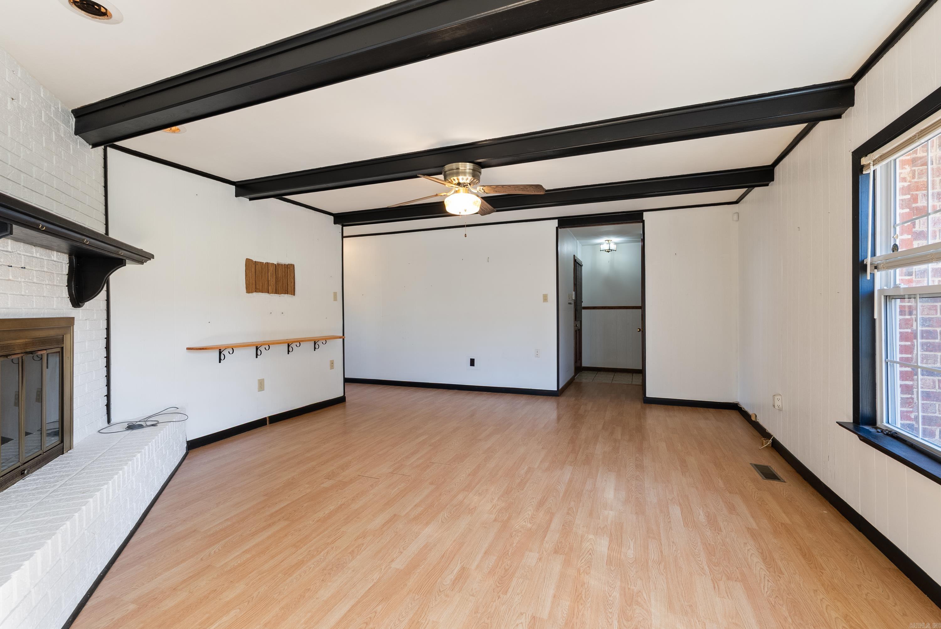 Sara Lynn - Residential