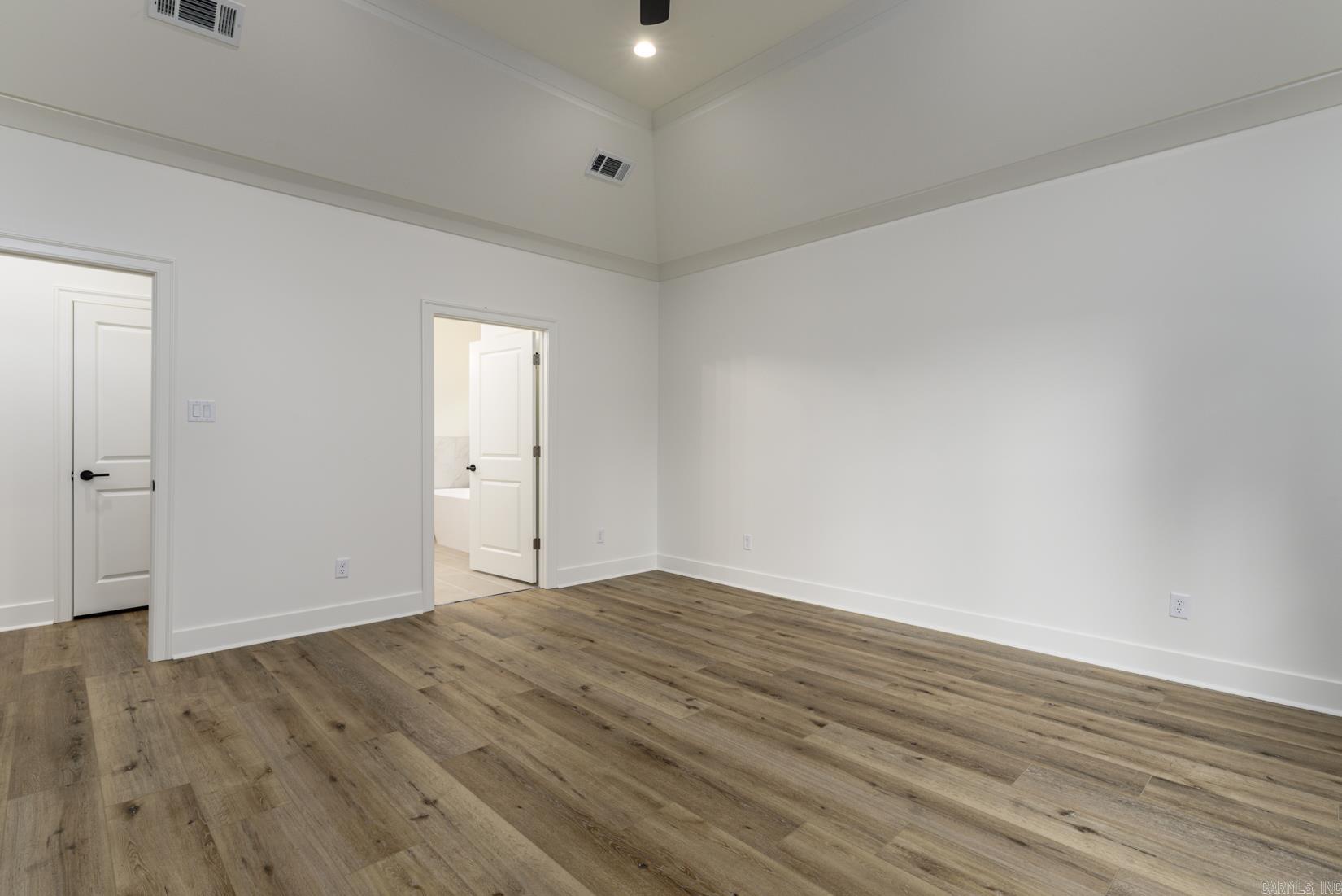 CHENAL VALLEY DUQUESNE COMMUNITY - Residential