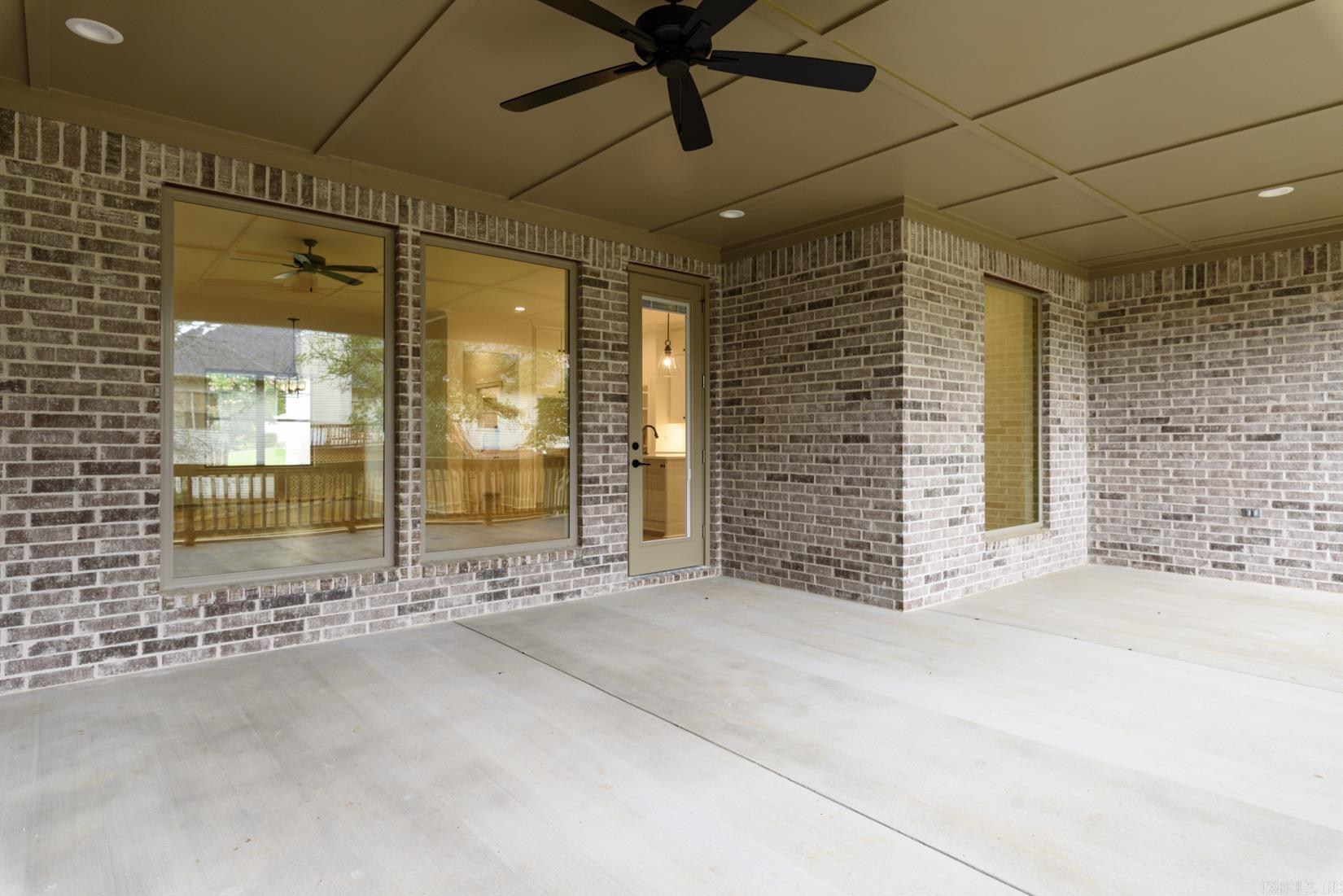 CHENAL VALLEY DUQUESNE COMMUNITY - Residential