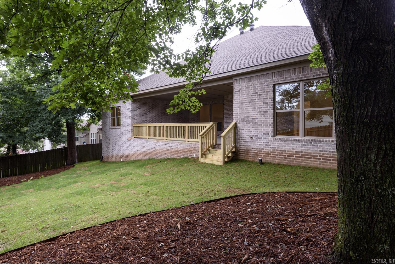 CHENAL VALLEY DUQUESNE COMMUNITY - Residential