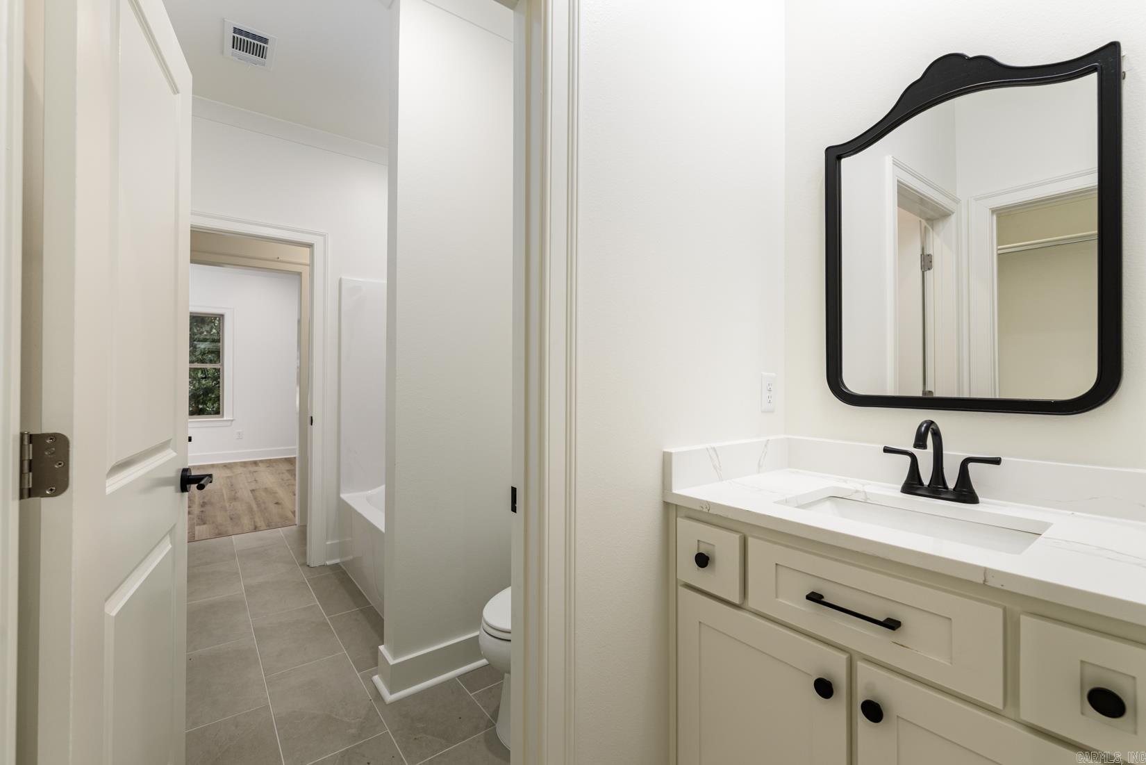 CHENAL VALLEY DUQUESNE COMMUNITY - Residential