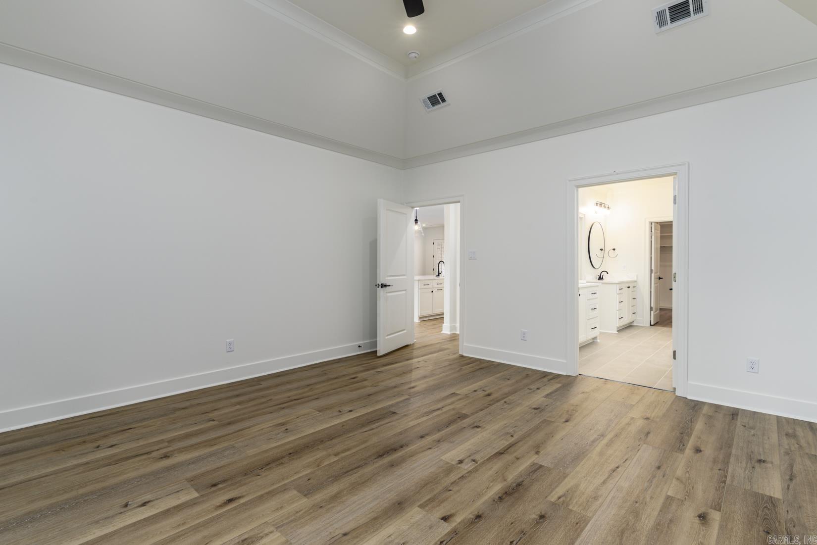 CHENAL VALLEY DUQUESNE COMMUNITY - Residential