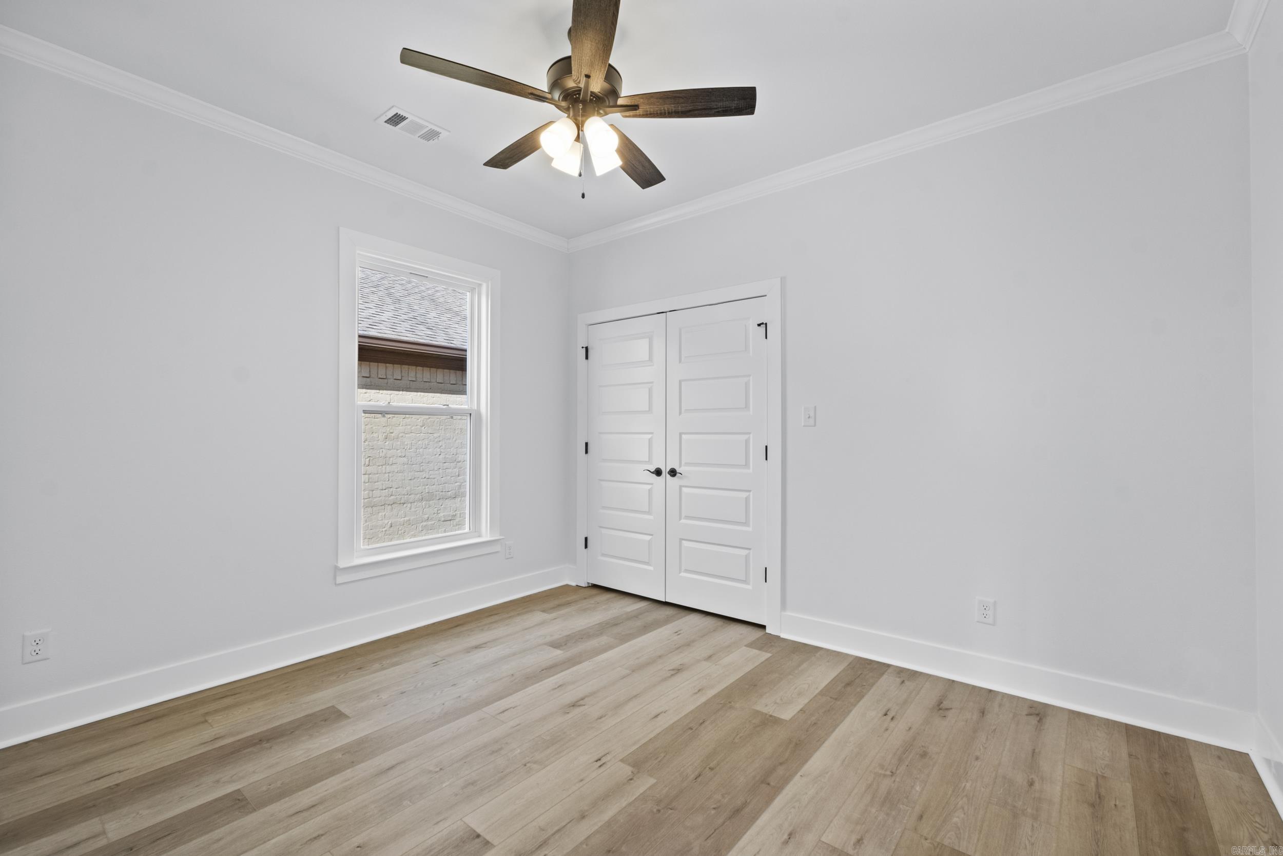 WANDERING RIDGE - Residential