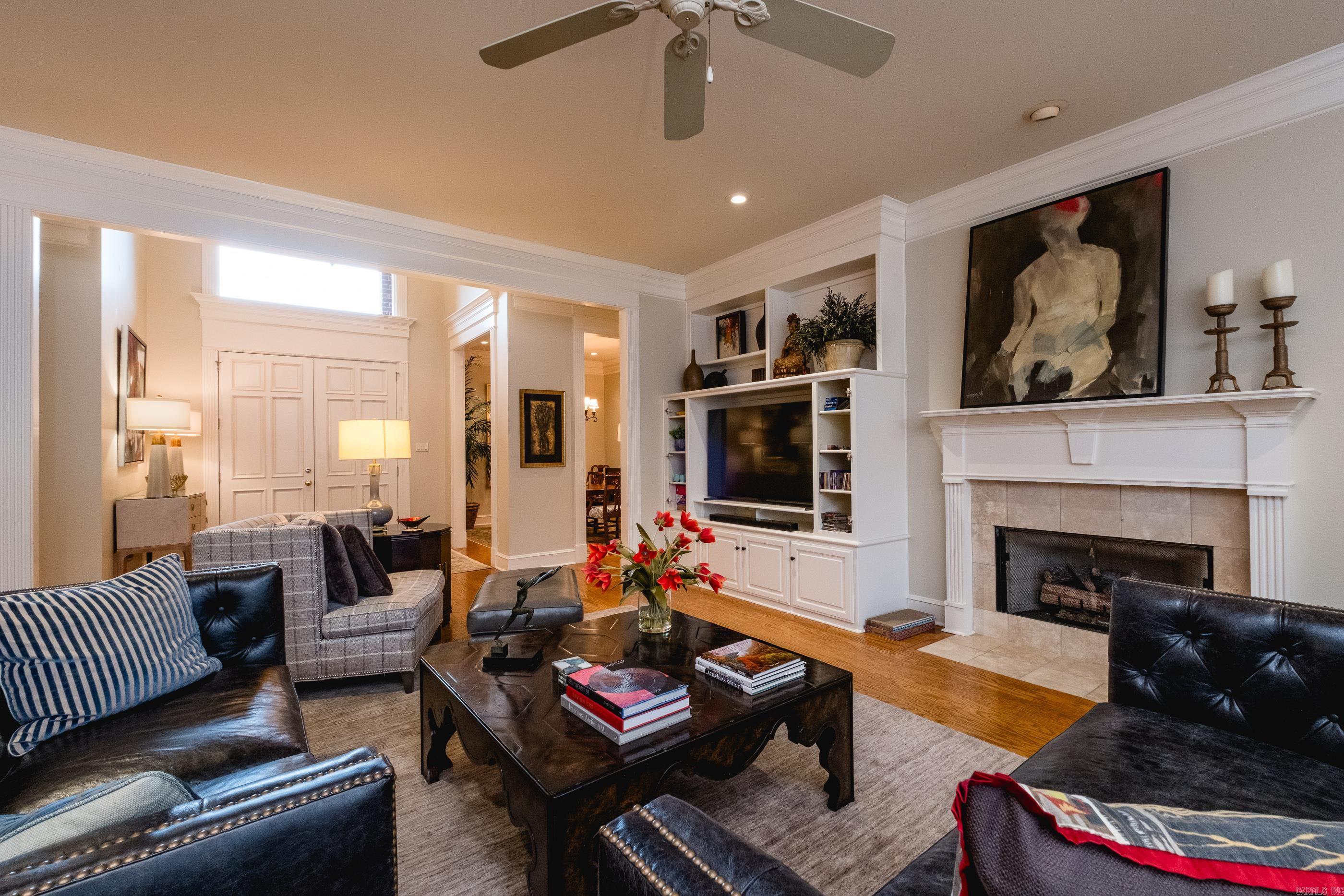 CHENAL VALLEY THE OAKS - Residential