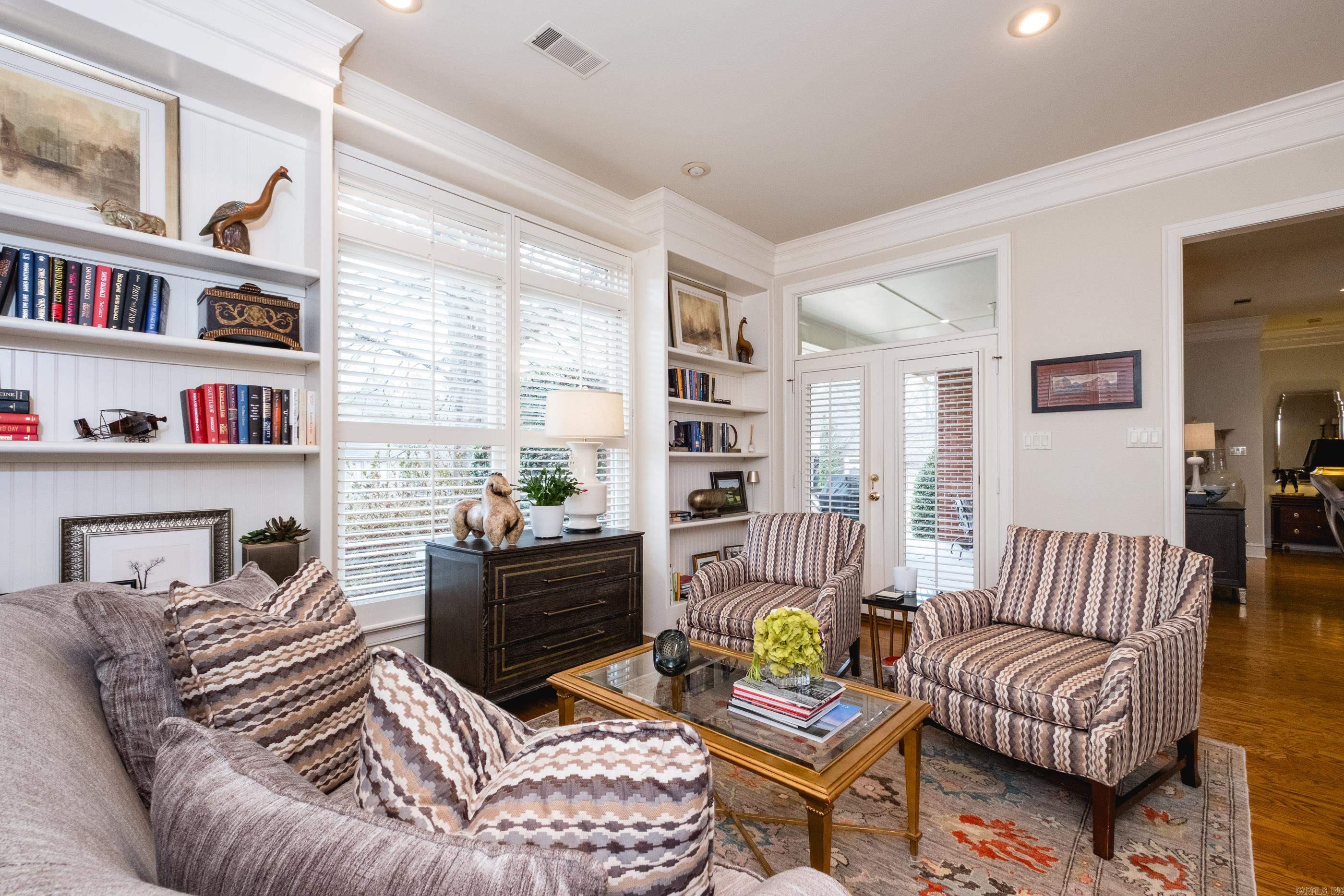 CHENAL VALLEY THE OAKS - Residential