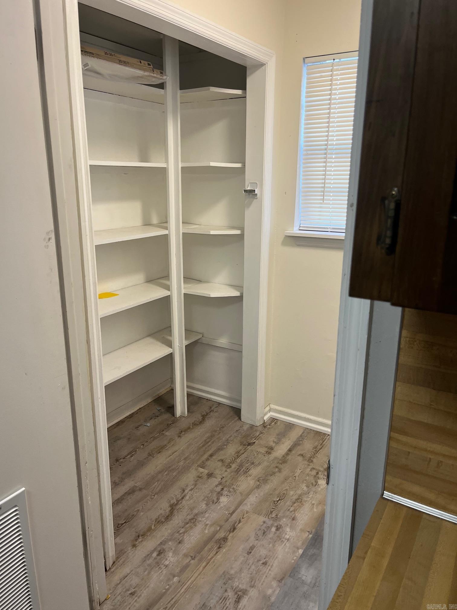 WEST GATE - Residential