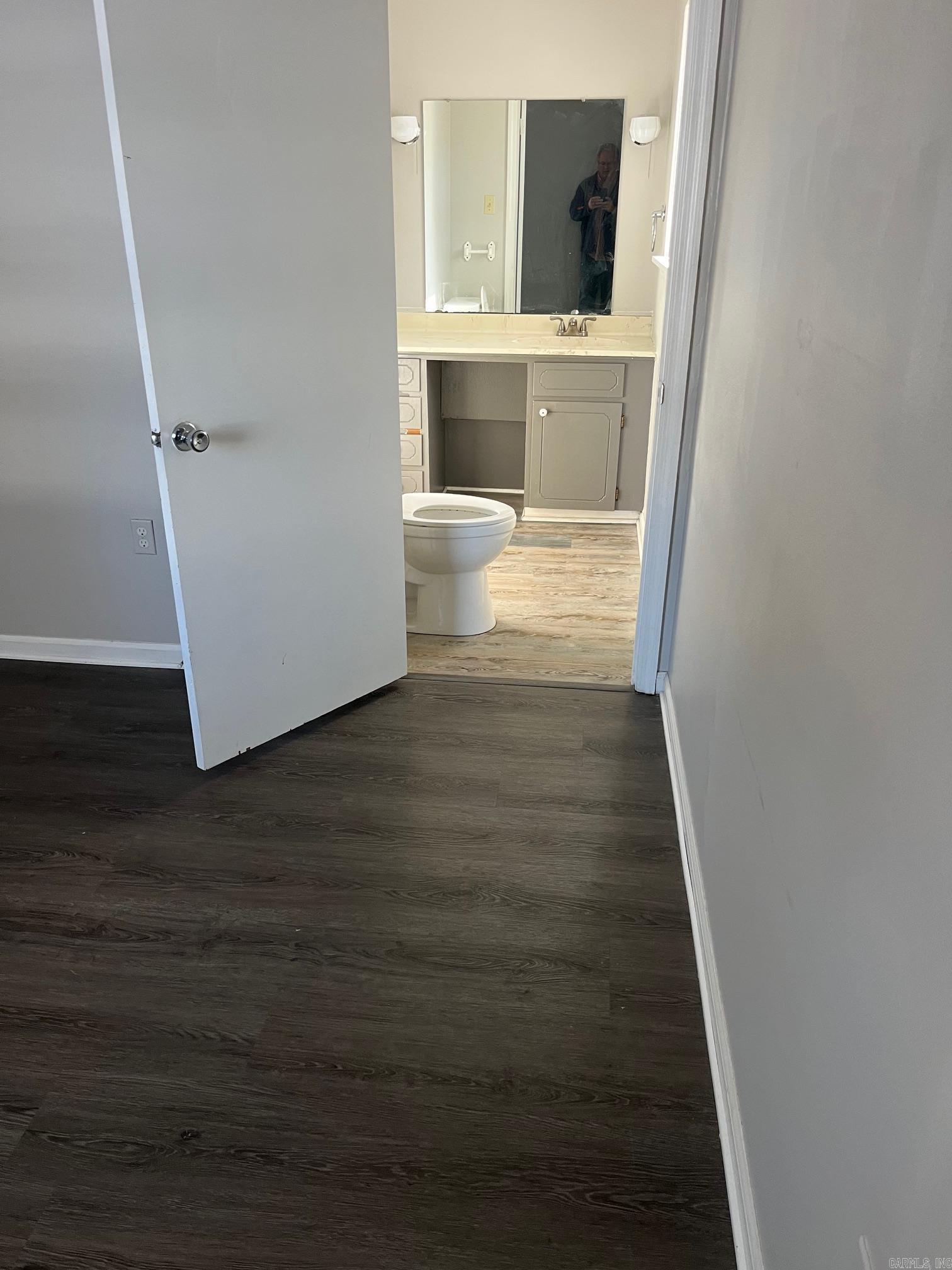 WEST GATE - Residential