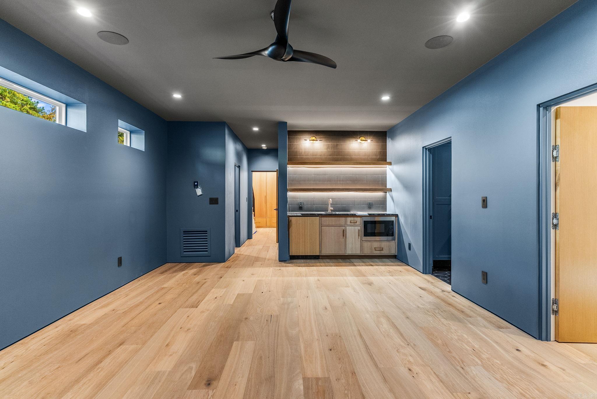 PARK VIEW - Residential