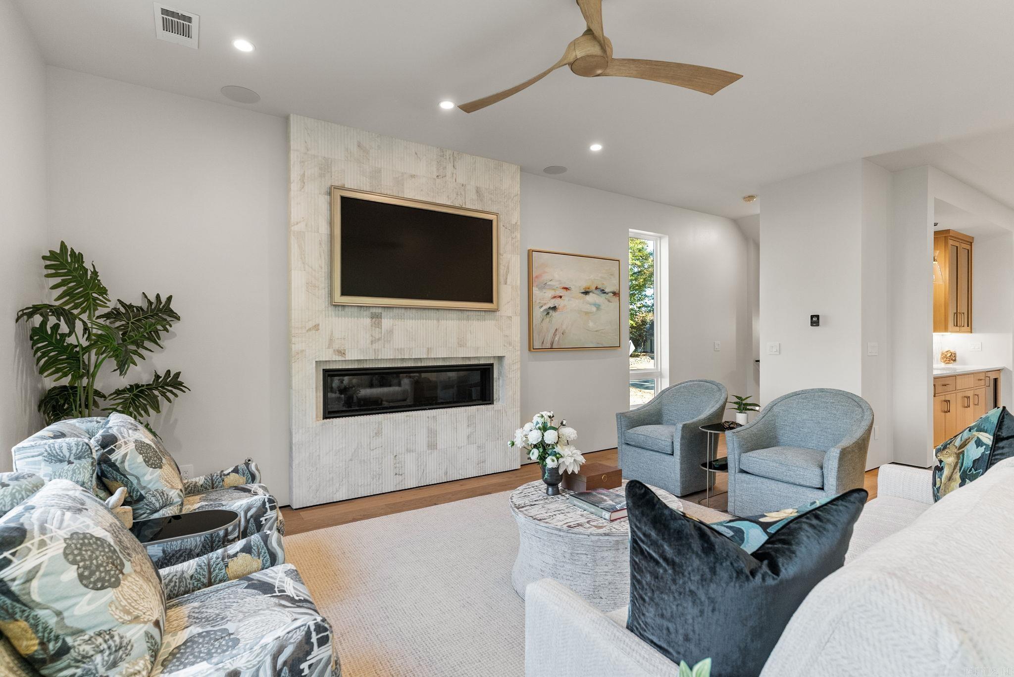 PARK VIEW - Residential