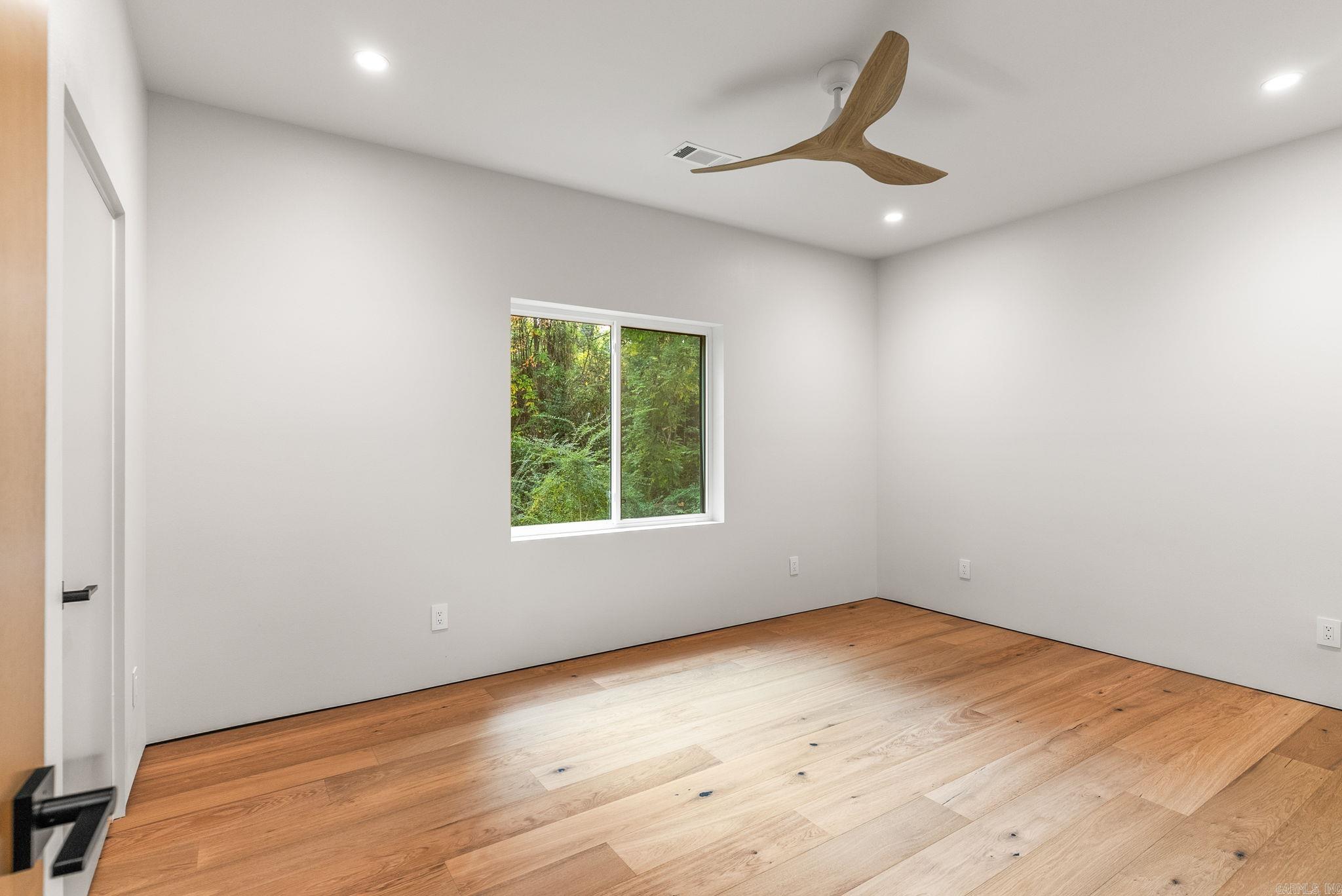 PARK VIEW - Residential