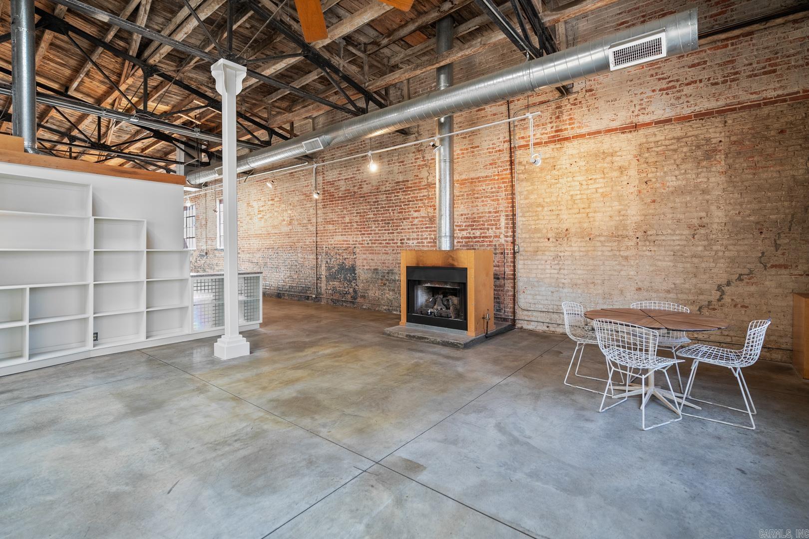 1509 LOUISIANA WAREHOUSE HPR - Residential