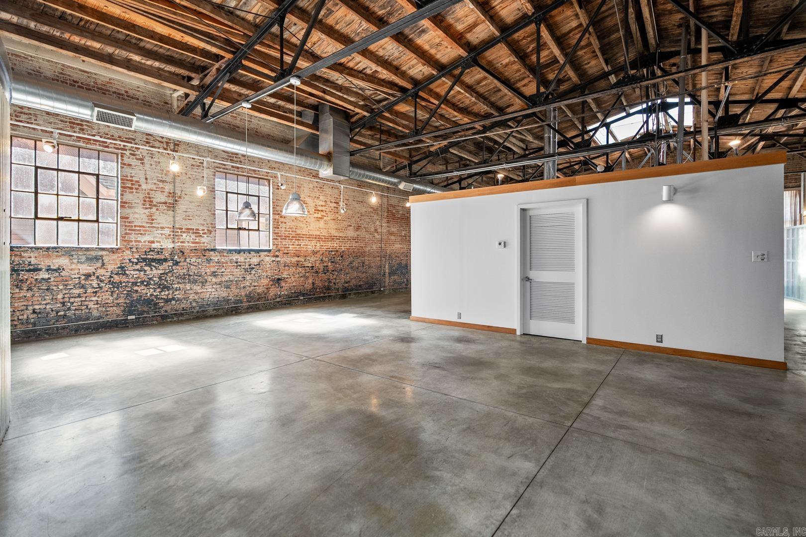 1509 LOUISIANA WAREHOUSE HPR - Residential