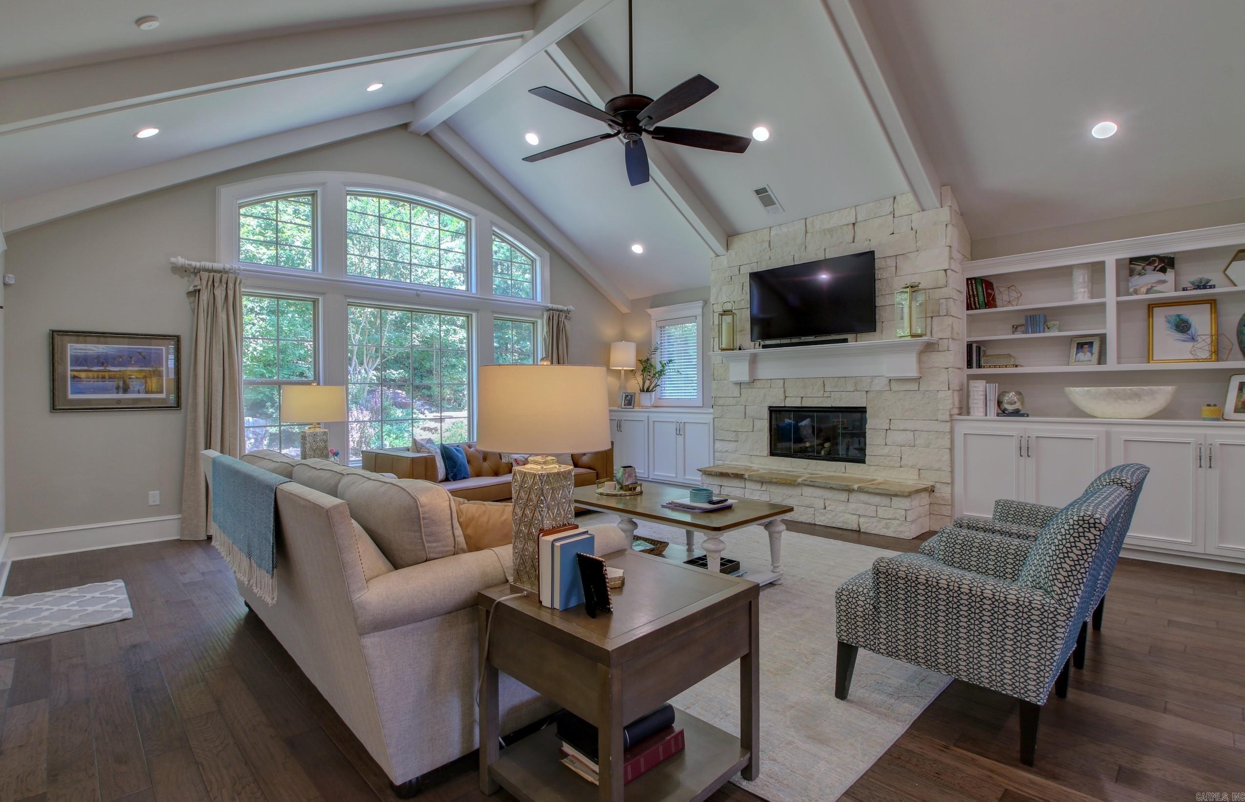 THE VILLAGES OF WELLINGTON - Residential